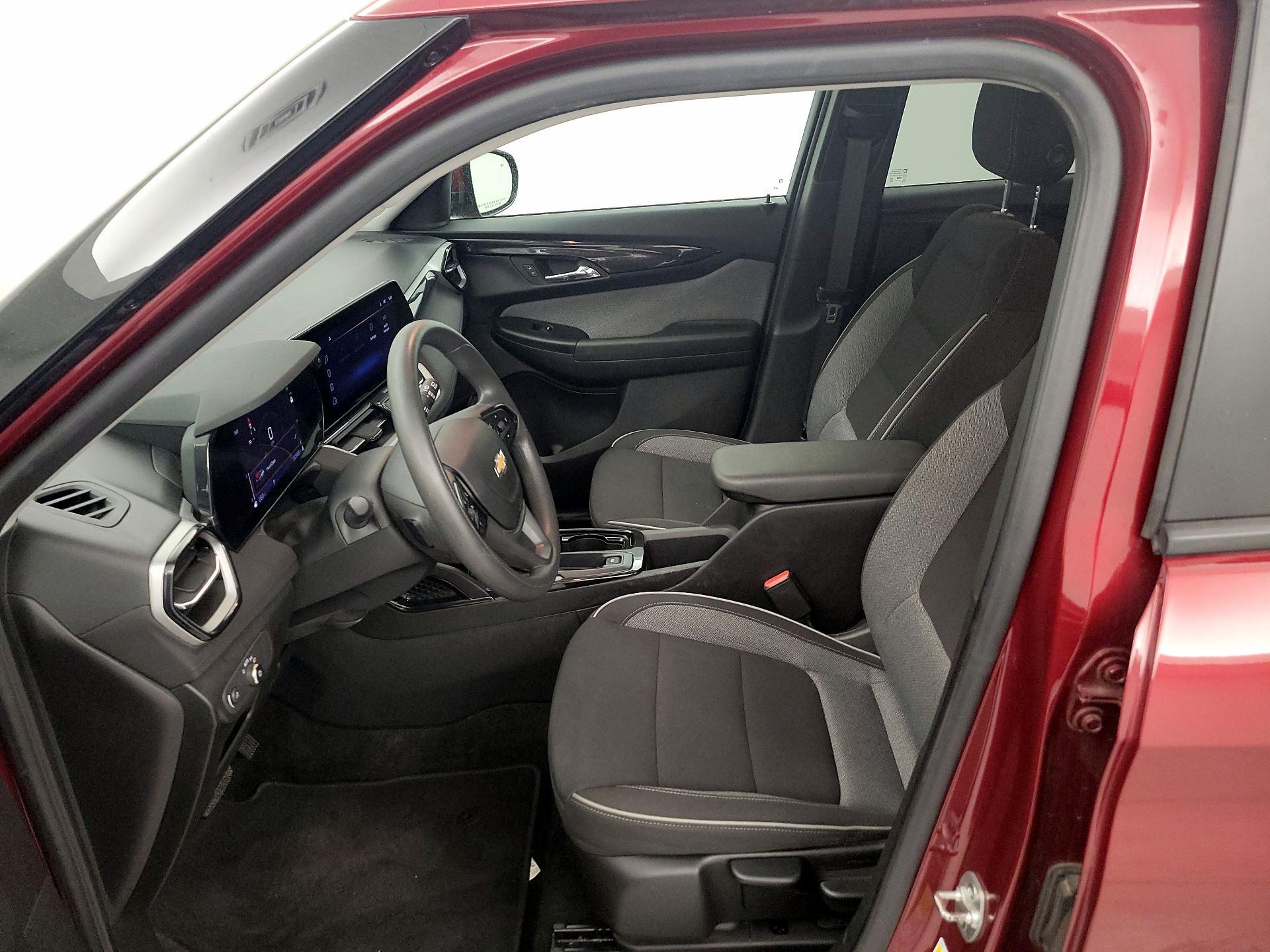 Thumbnail: 2024 Chevrolet TrailBlazer - 11