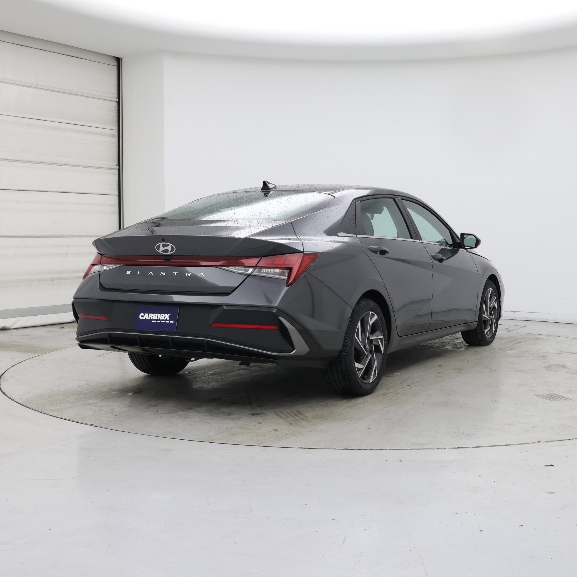 Thumbnail: 2025 Hyundai Elantra - 8