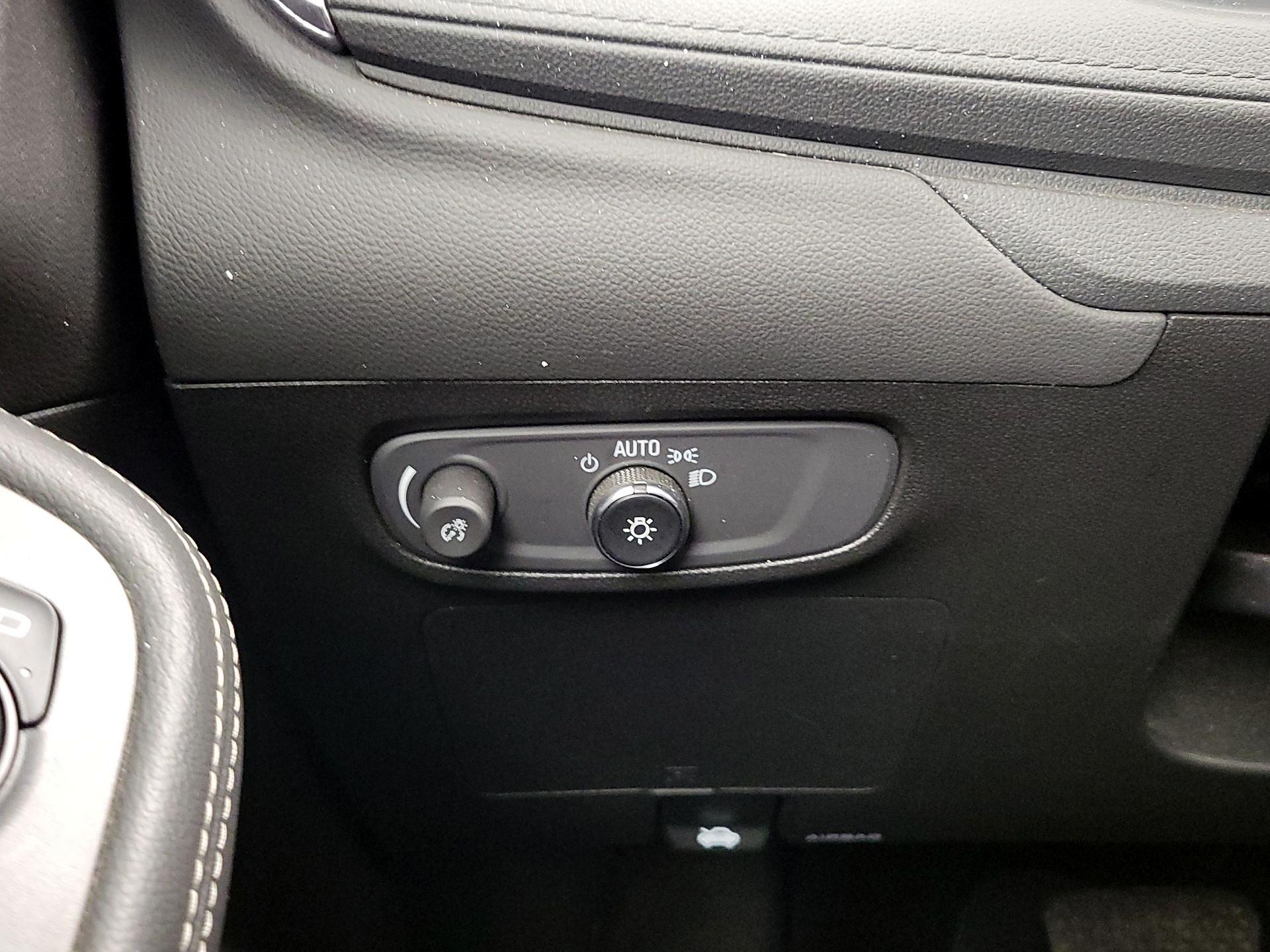 Thumbnail: 2025 Buick Encore GX - 13