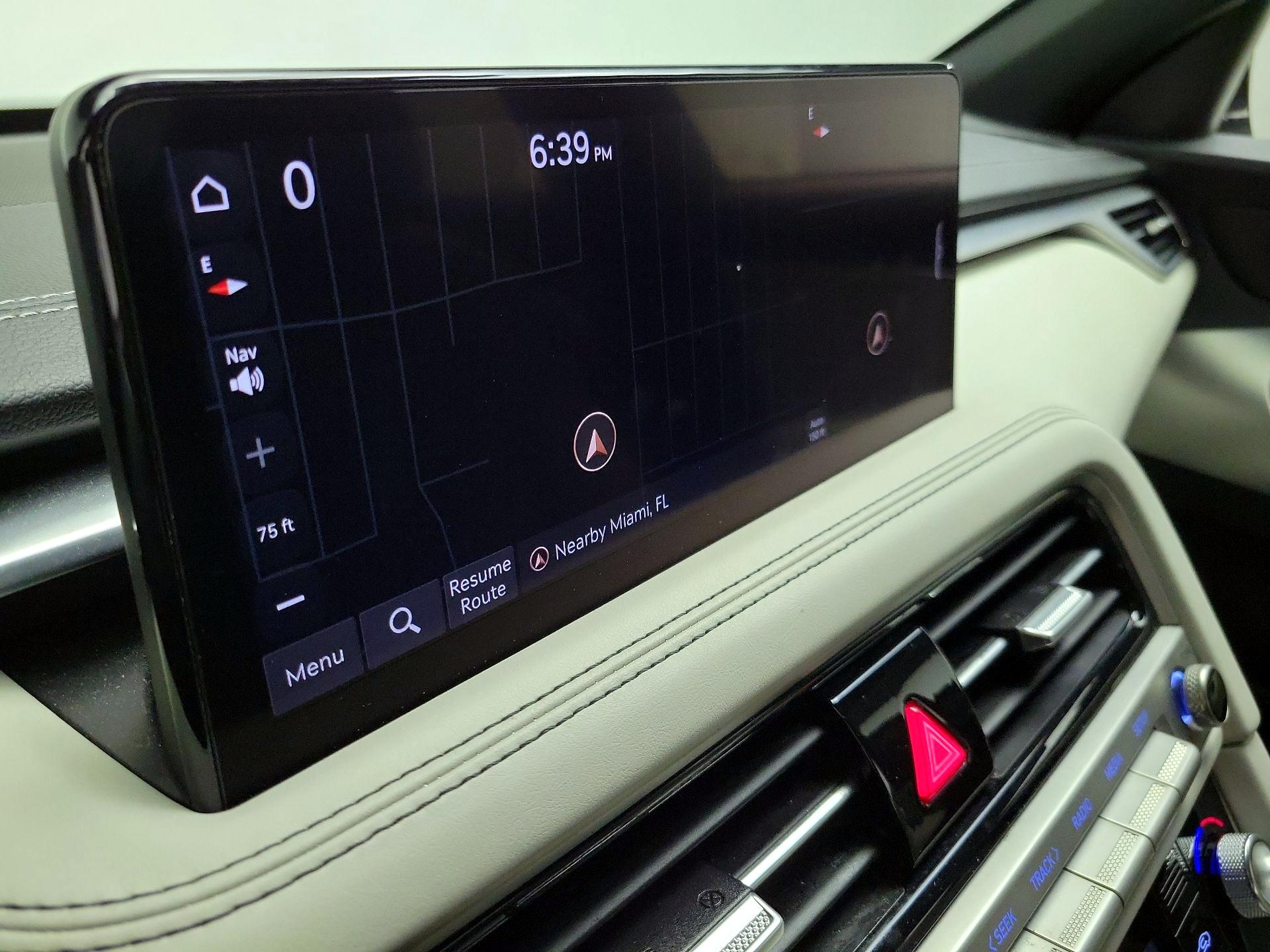 Thumbnail: 2025 Genesis G70 - 14