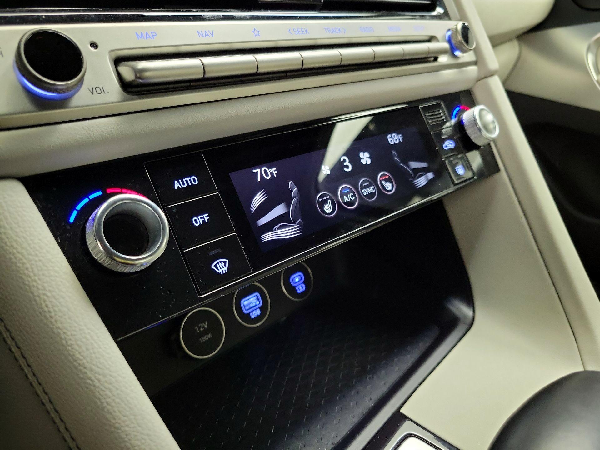 Thumbnail: 2025 Genesis G70 - 17