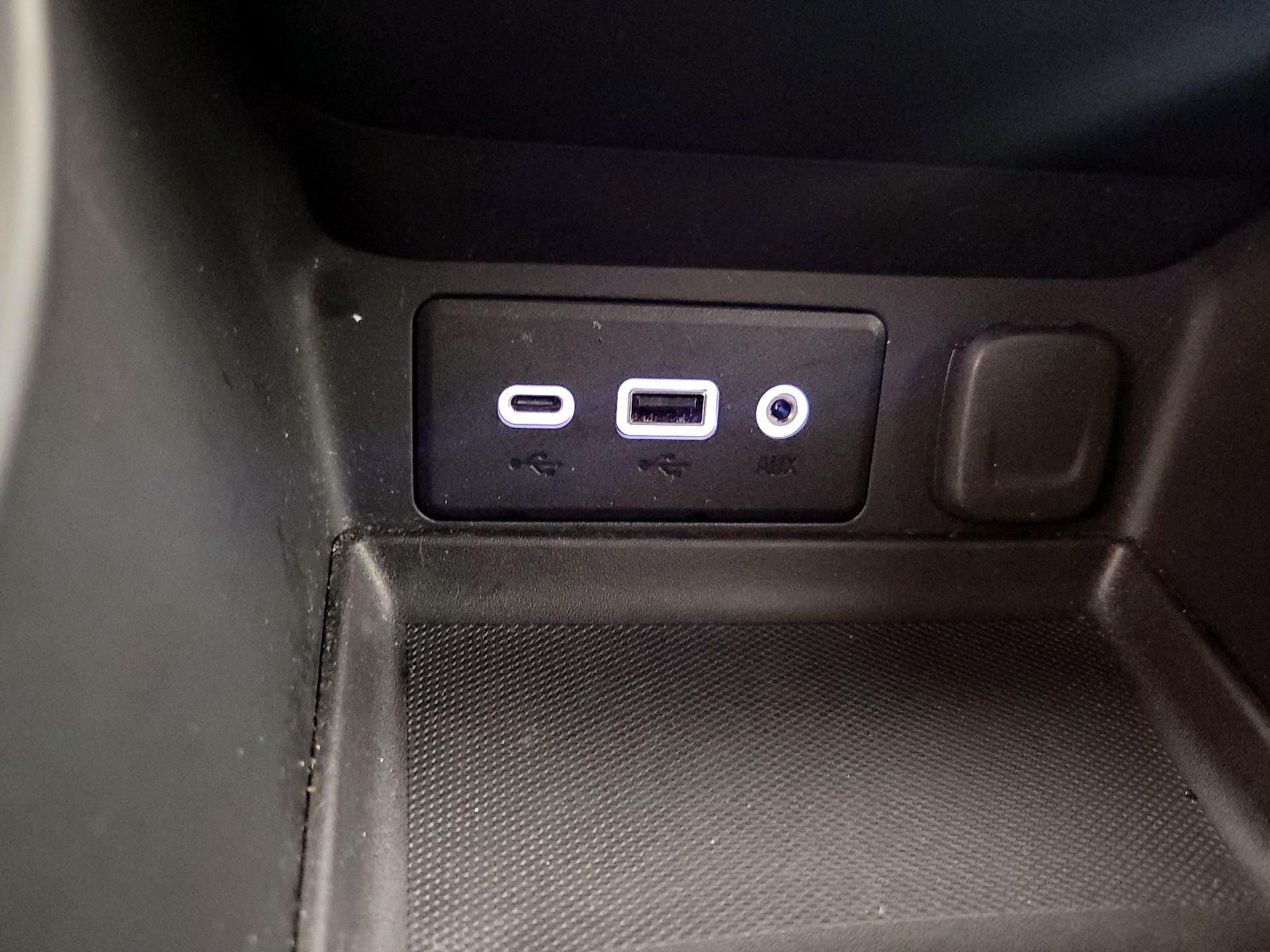 Thumbnail: 2024 GMC Terrain - 18