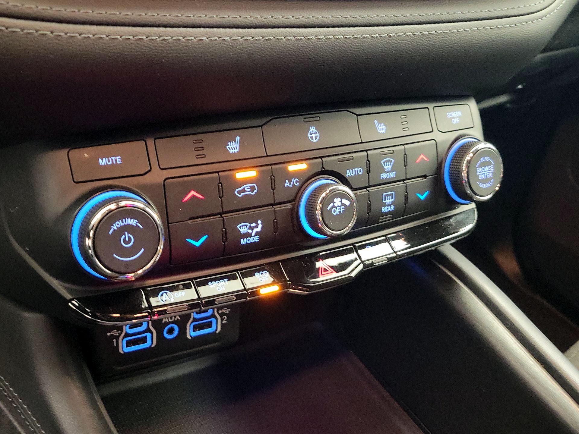 Thumbnail: 2024 Dodge Durango - 16