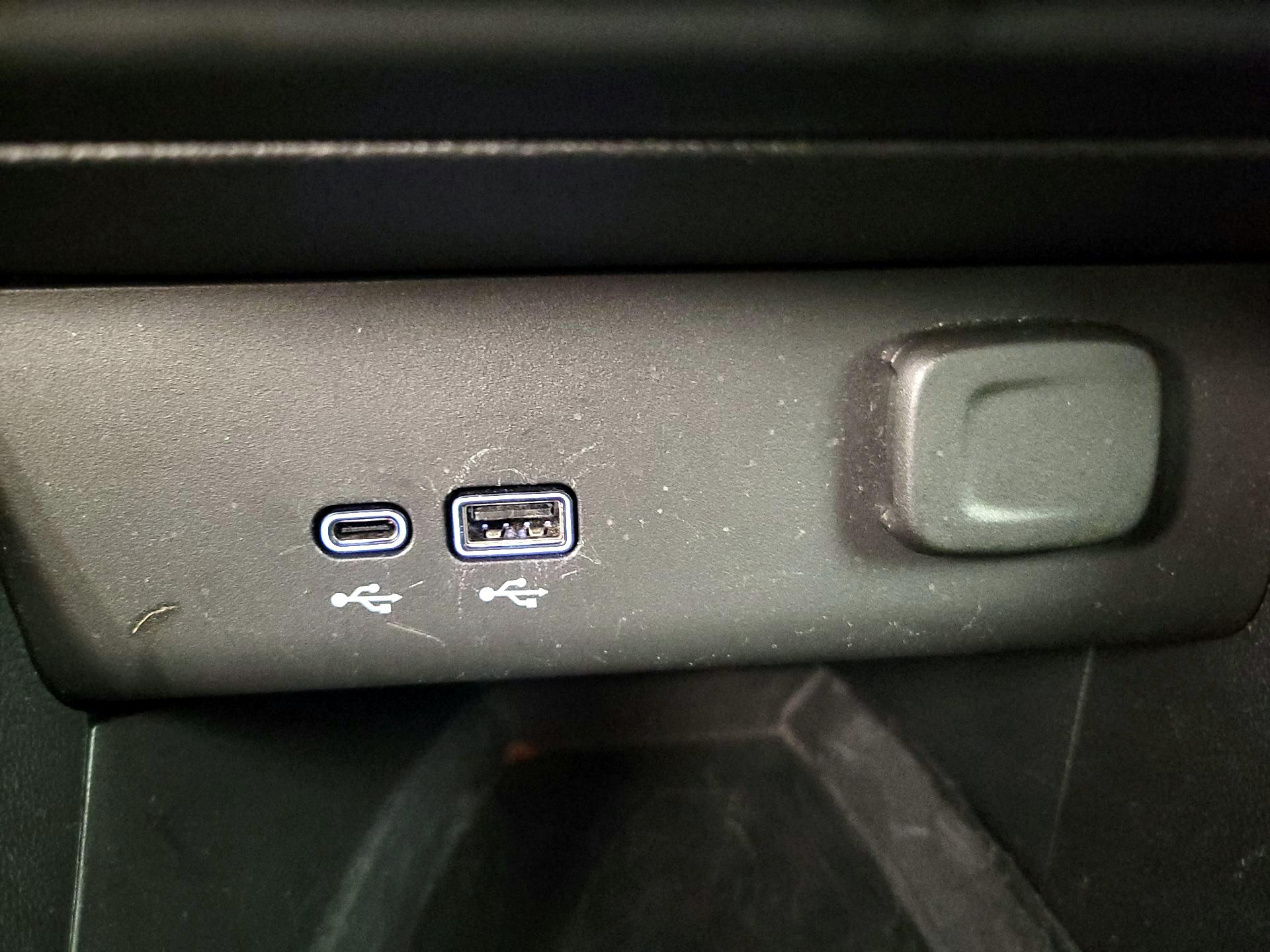 Thumbnail: 2025 Buick Encore GX - 18