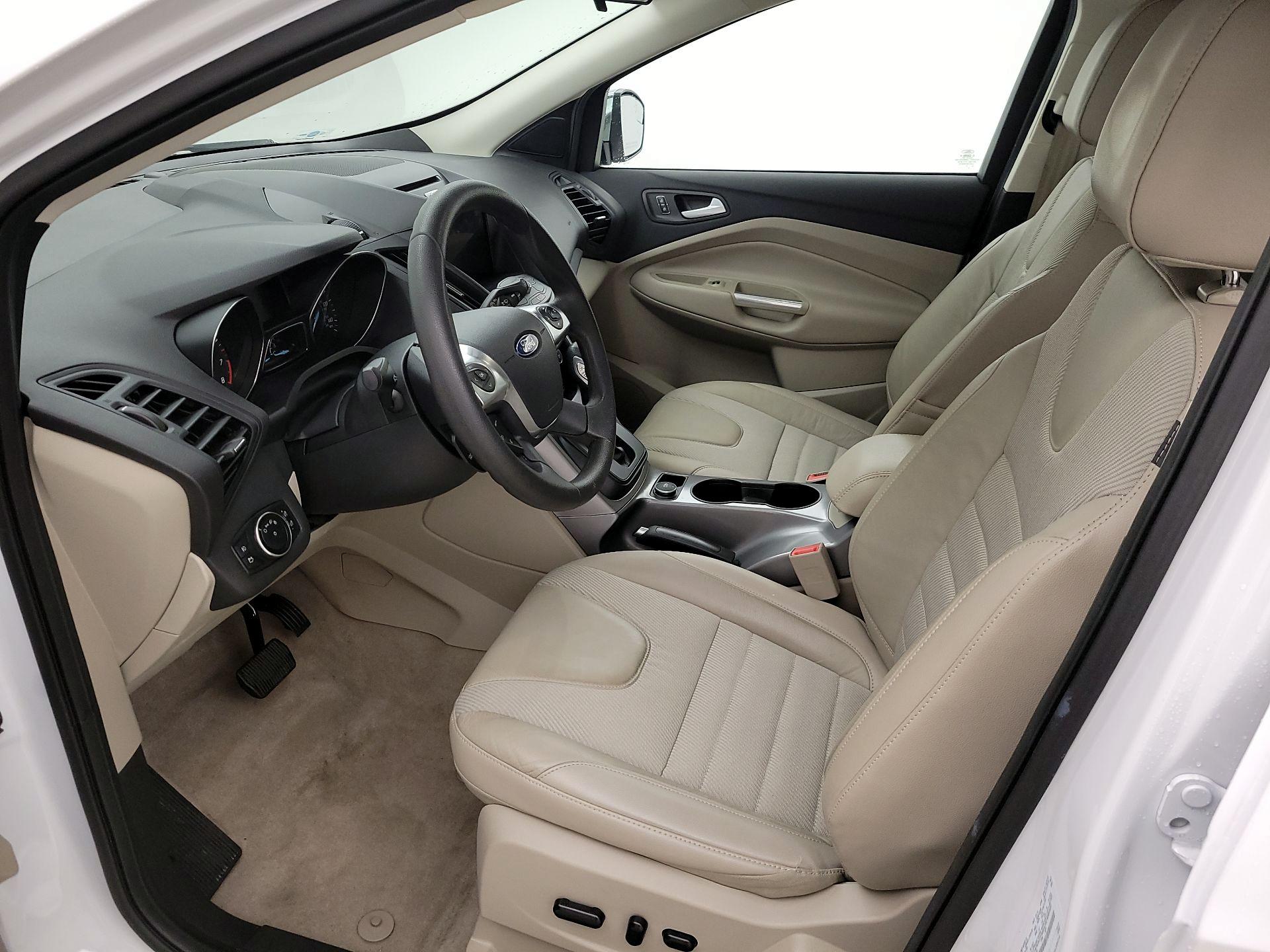 Thumbnail: 2016 Ford Escape - 11