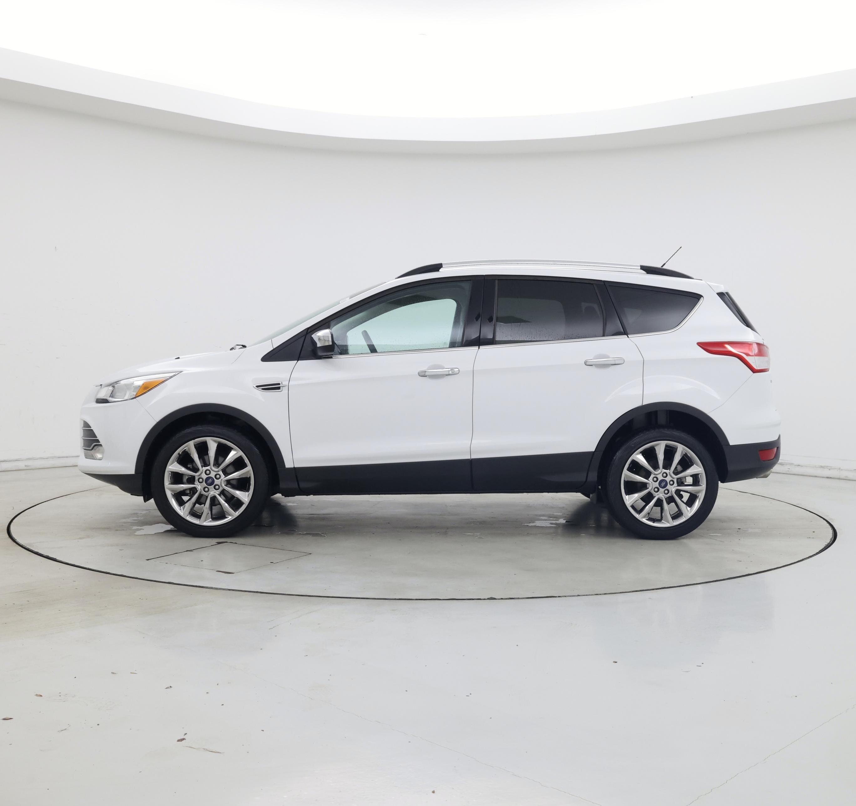 Thumbnail: 2016 Ford Escape - 3