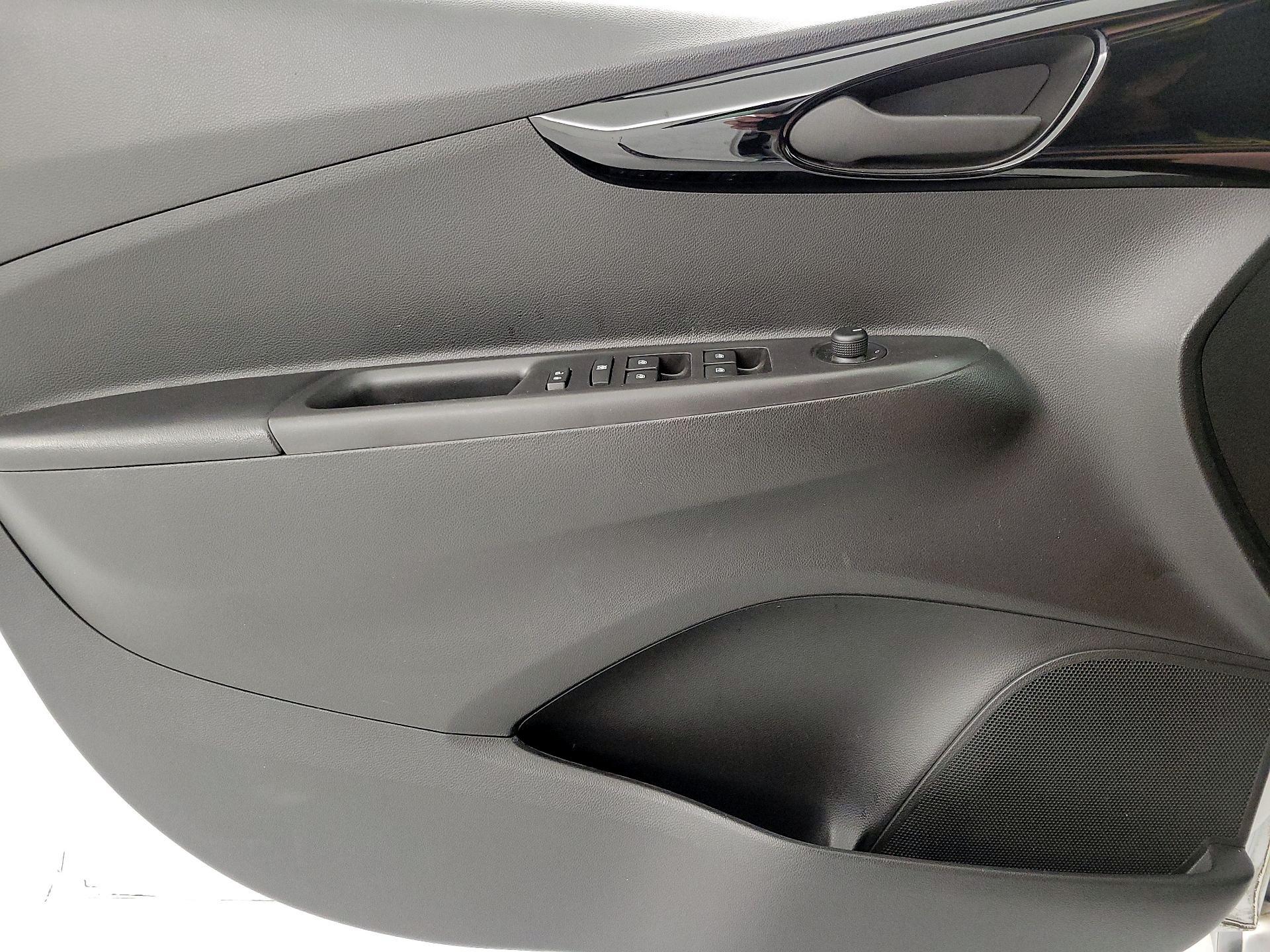 Thumbnail: 2019 Chevrolet Spark - 12