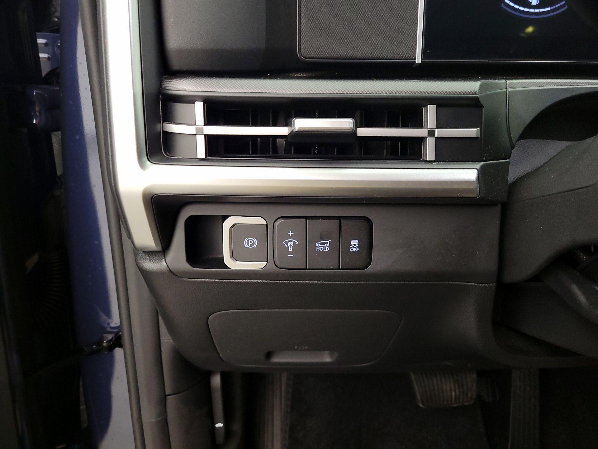 Thumbnail: 2025 Hyundai Santa Fe - 13