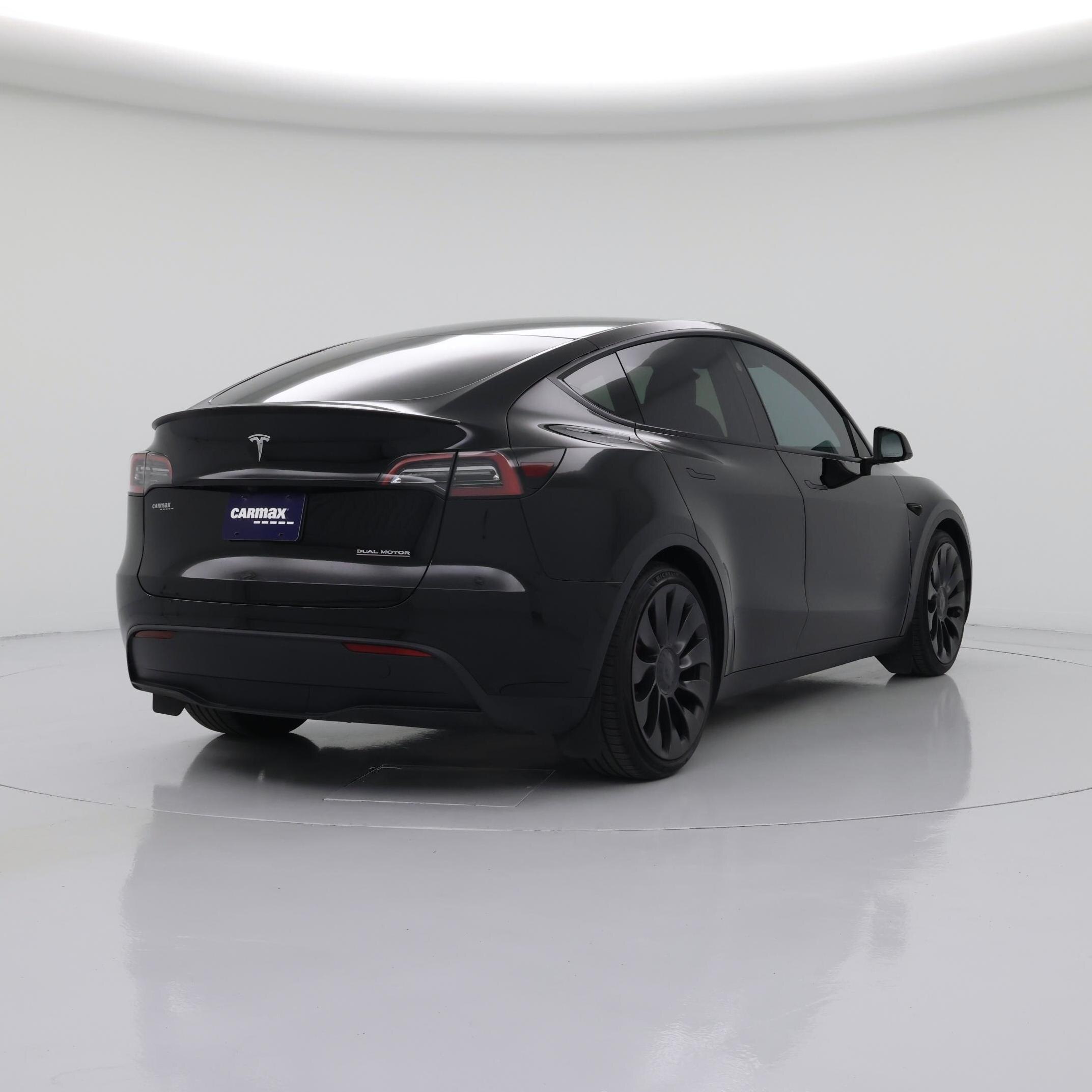 Thumbnail: 2023 Tesla Model Y - 8