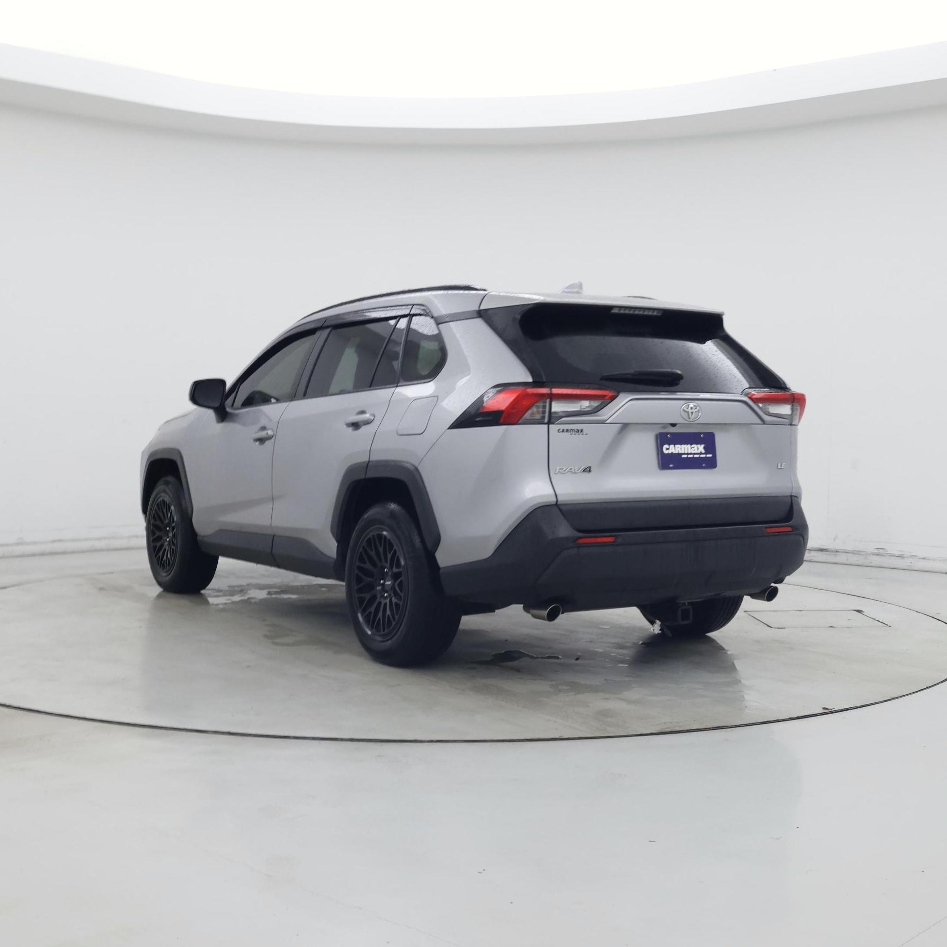 Thumbnail: 2019 Toyota RAV4 - 2