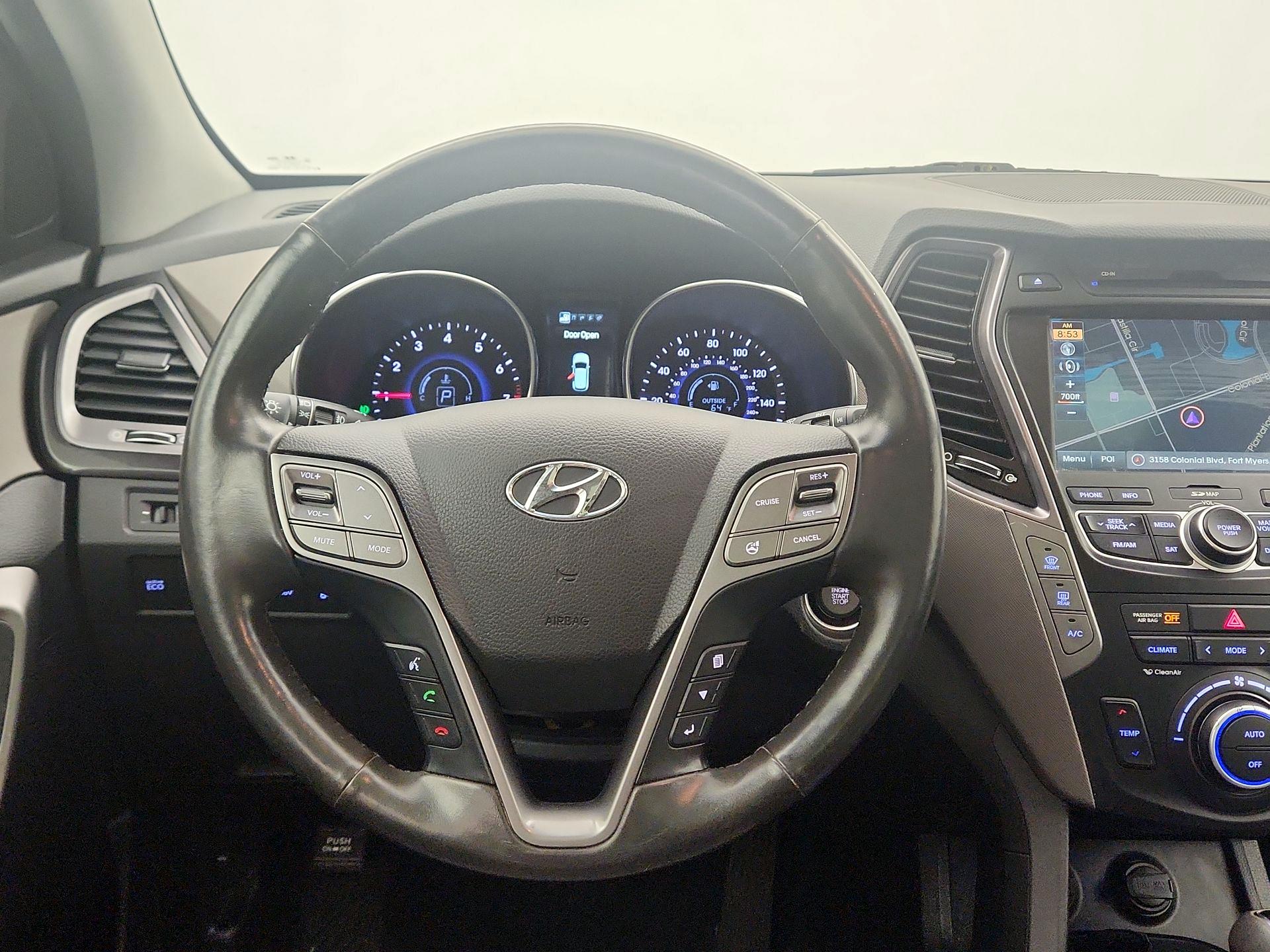 Thumbnail: 2014 Hyundai Santa Fe - 10