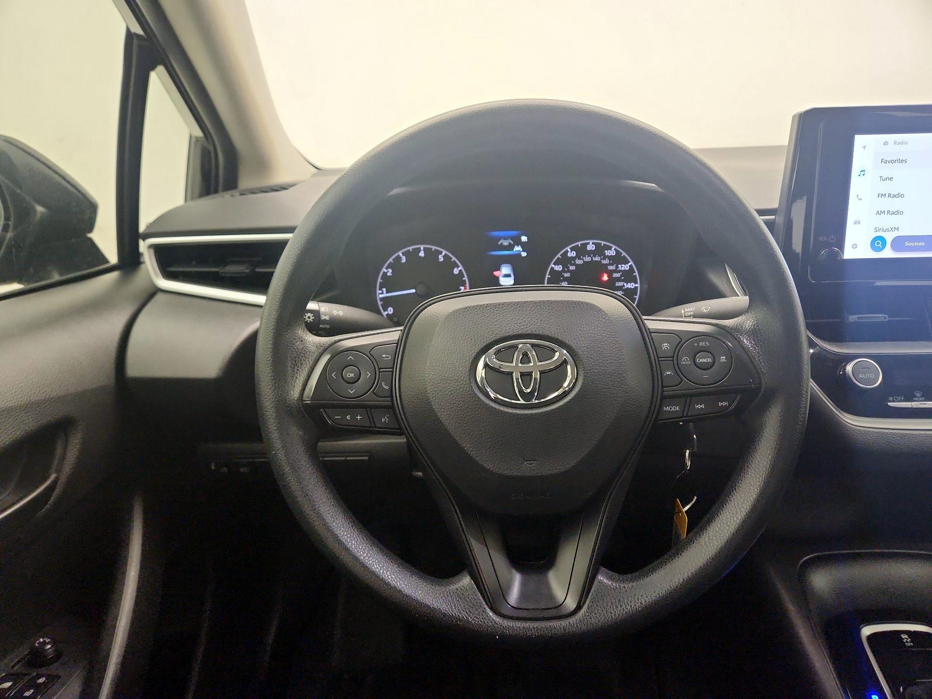 Thumbnail: 2023 Toyota Corolla - 10