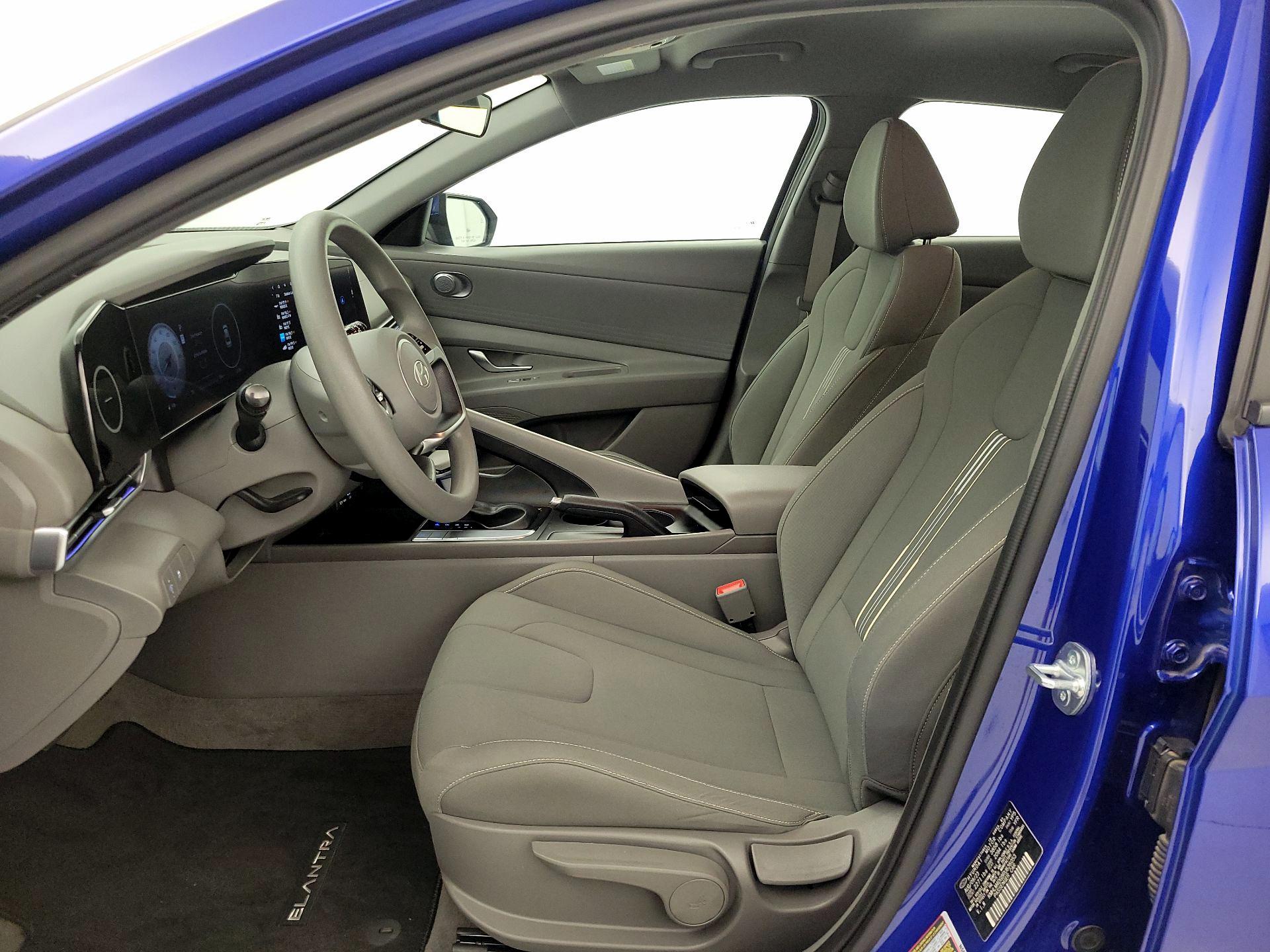 Thumbnail: 2024 Hyundai Elantra - 11