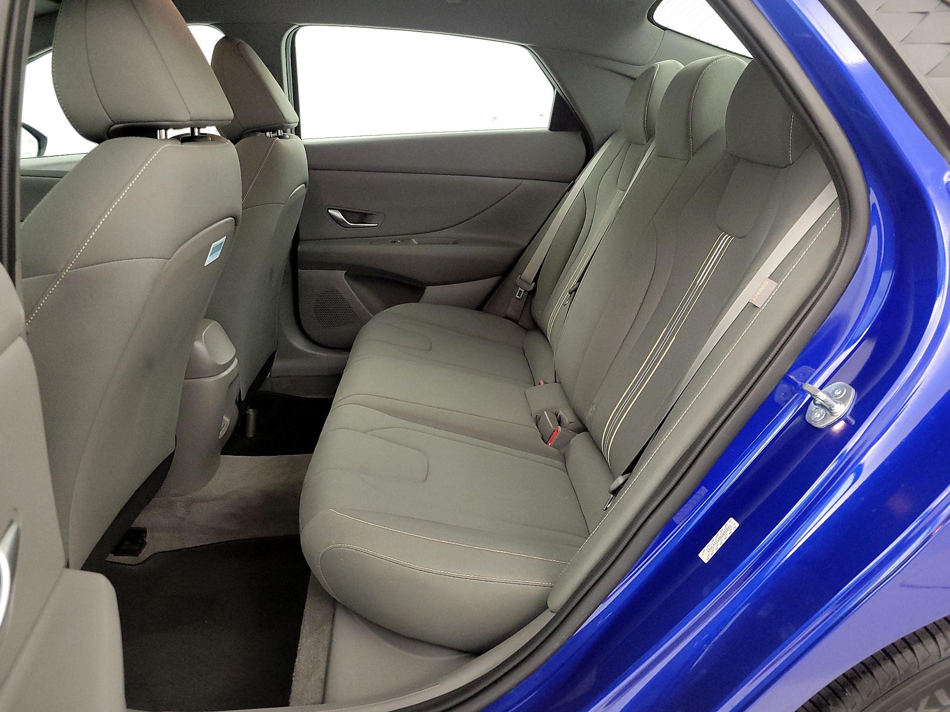 Thumbnail: 2024 Hyundai Elantra - 20