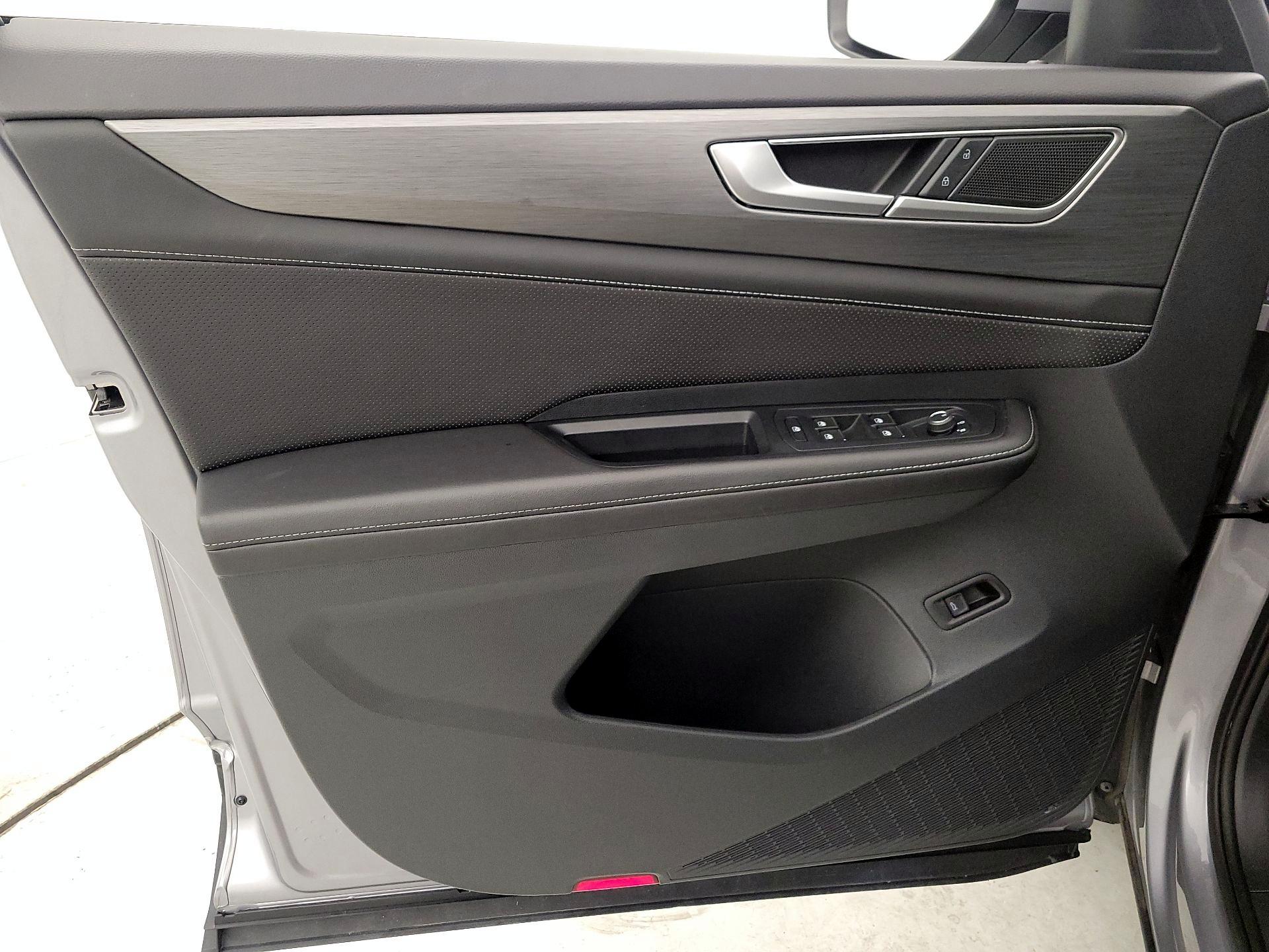 Thumbnail: 2025 Volkswagen Atlas - 12