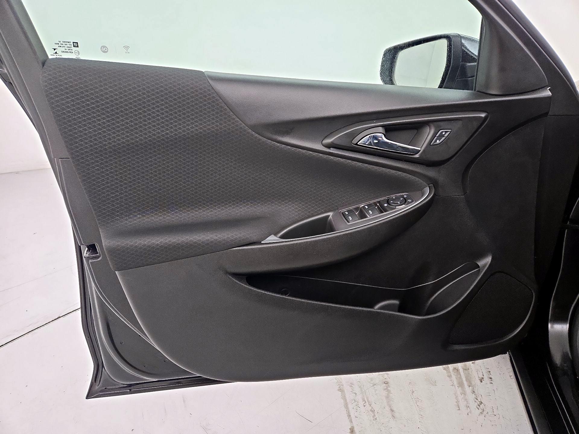 Thumbnail: 2024 Chevrolet Malibu - 12