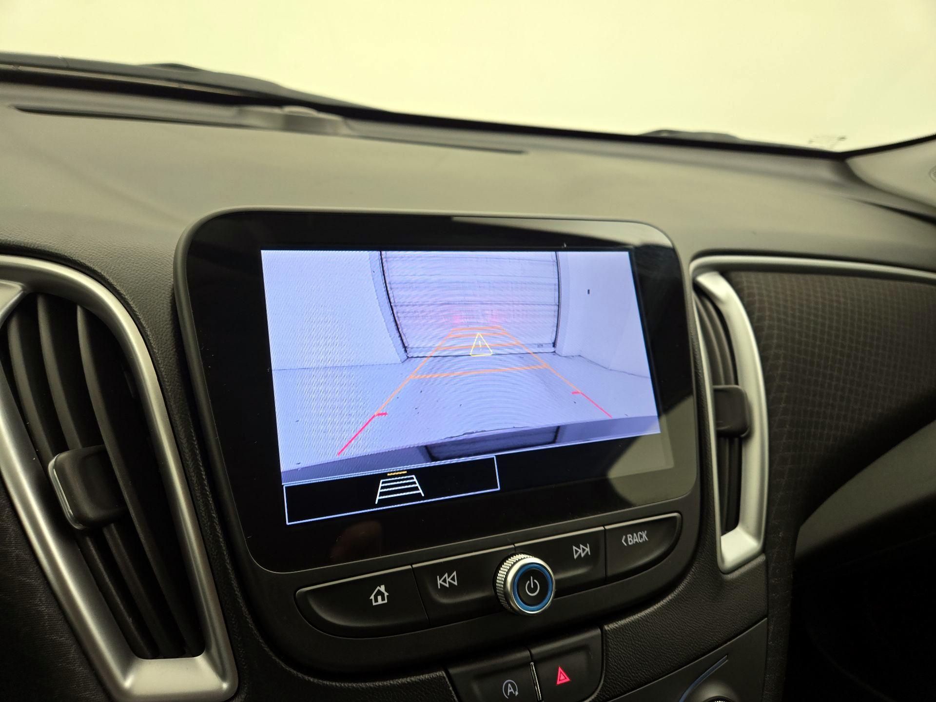 Thumbnail: 2024 Chevrolet Malibu - 14