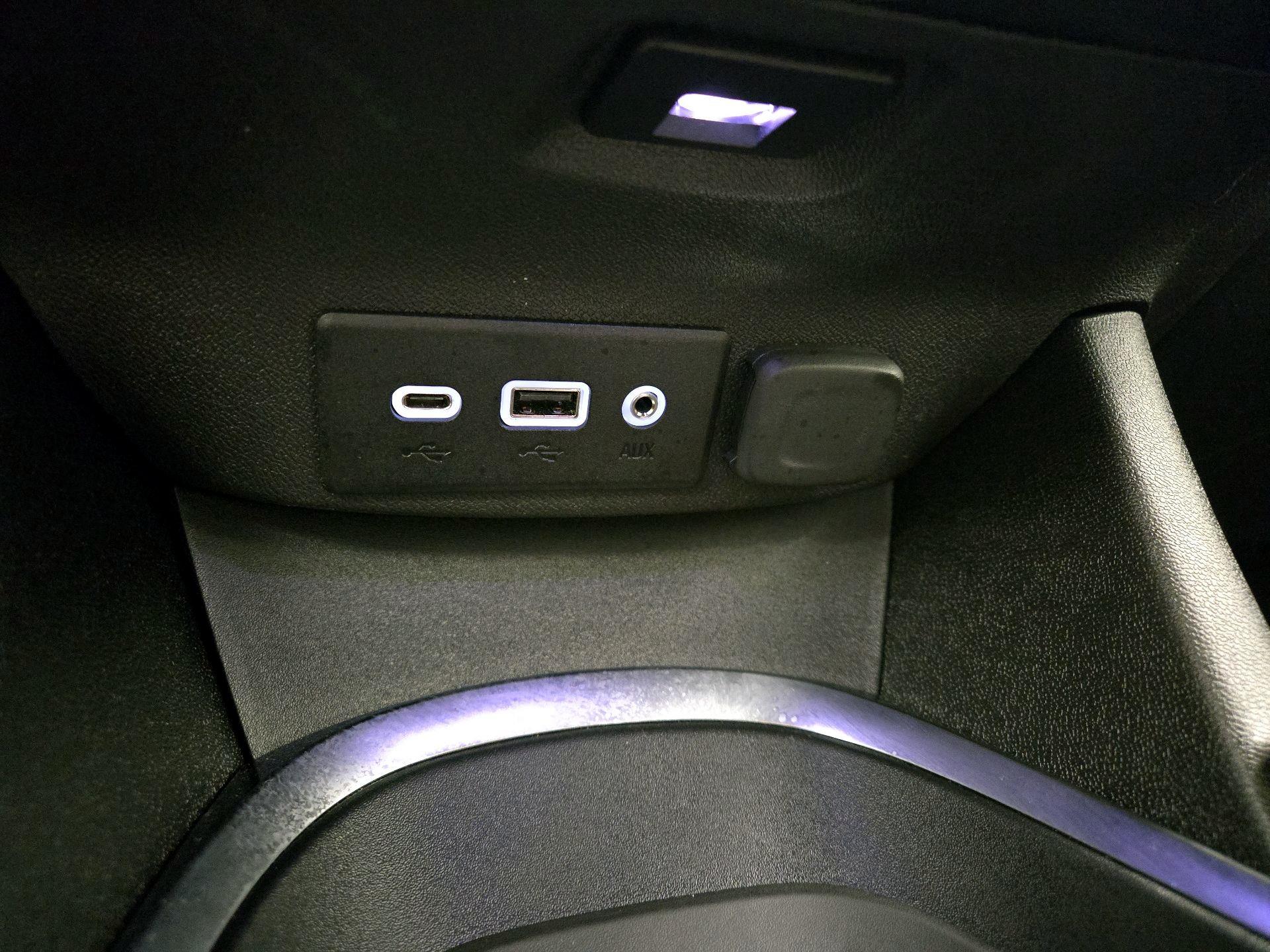 Thumbnail: 2024 Chevrolet Malibu - 18