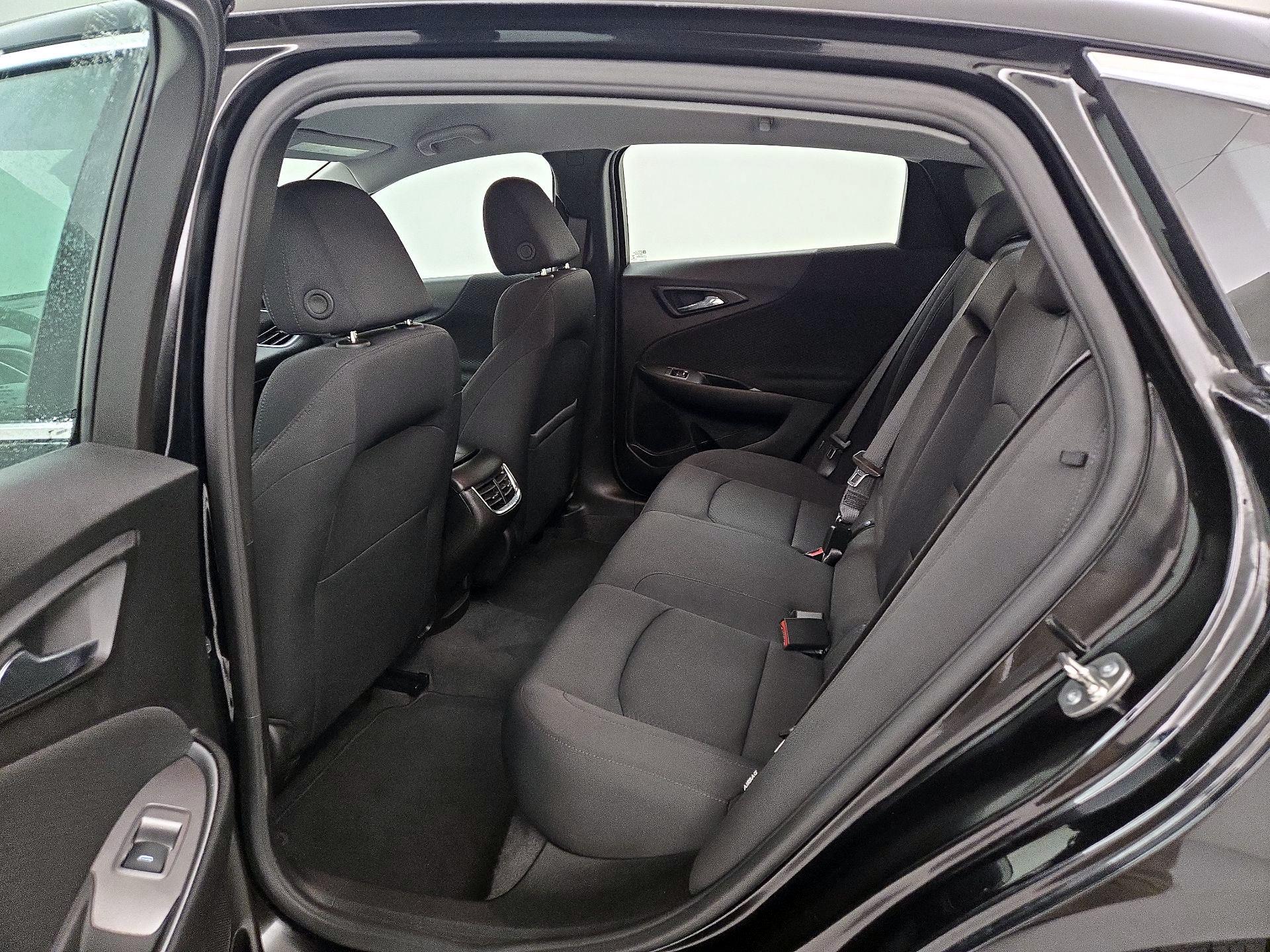 Thumbnail: 2024 Chevrolet Malibu - 19