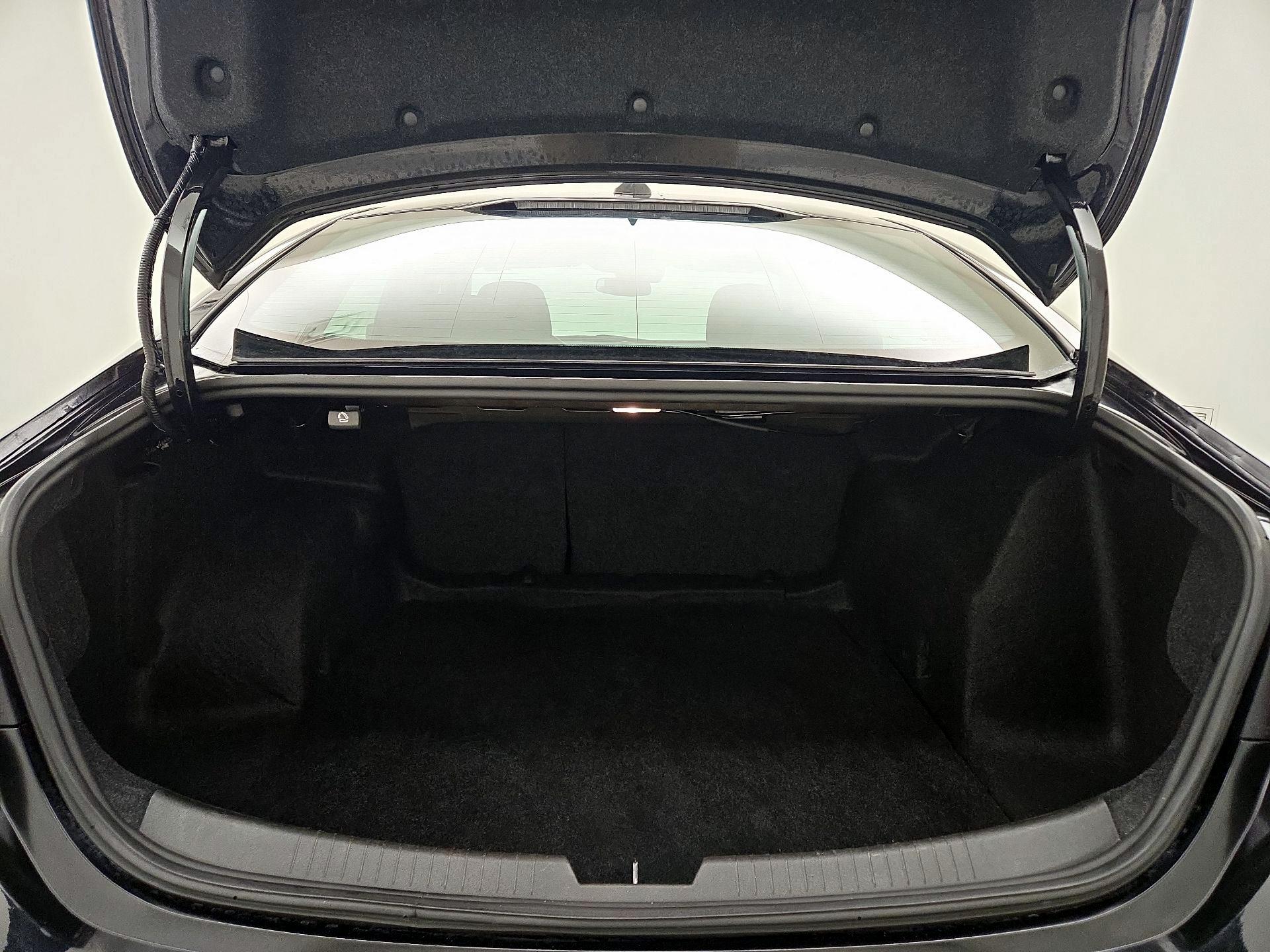 Thumbnail: 2024 Chevrolet Malibu - 20