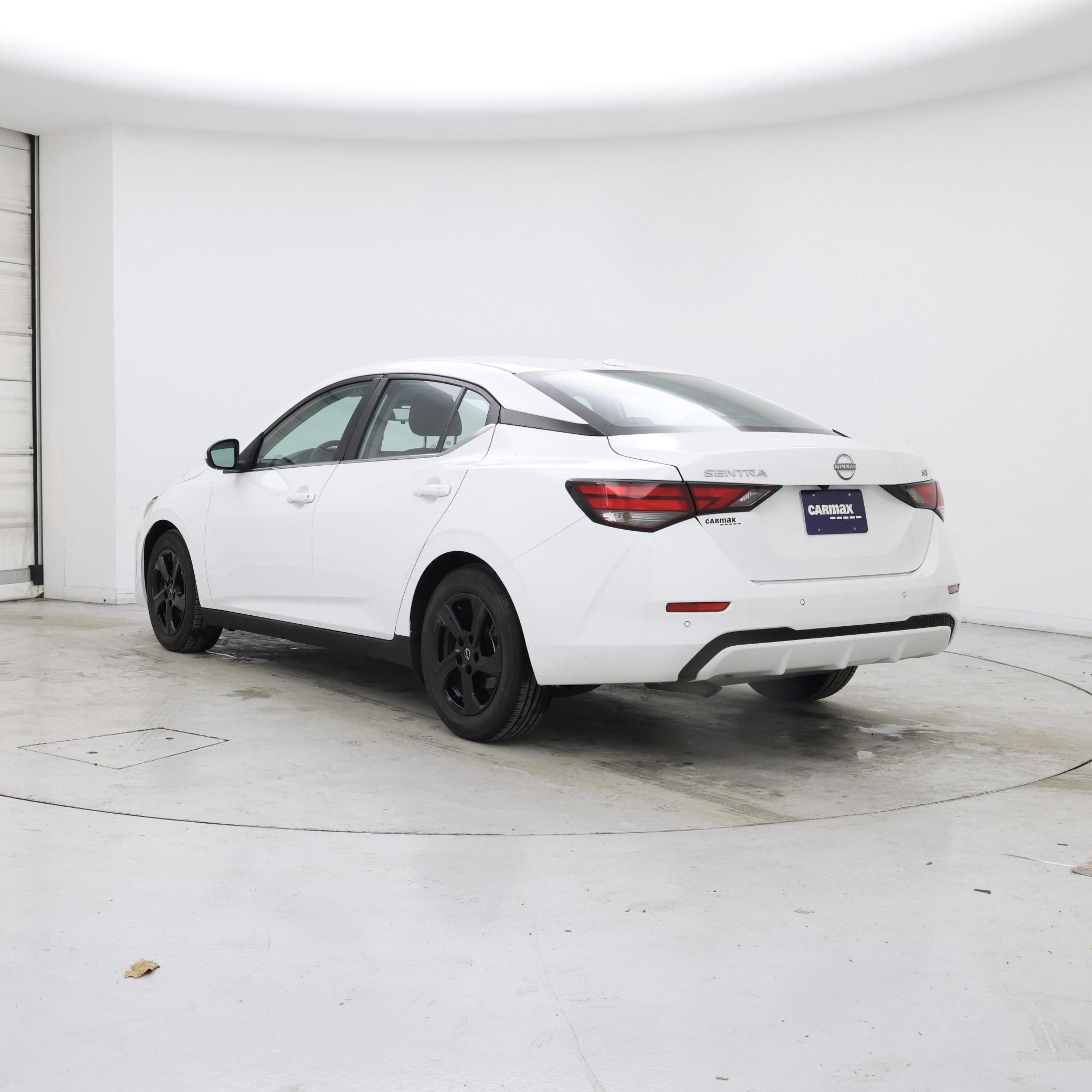 Thumbnail: 2024 Nissan Sentra - 2