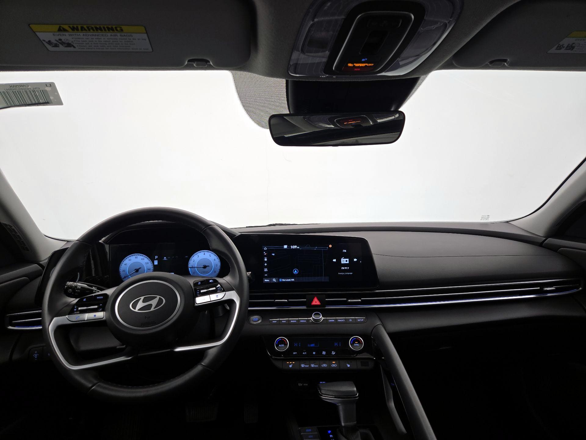 Thumbnail: 2025 Hyundai Elantra - 9