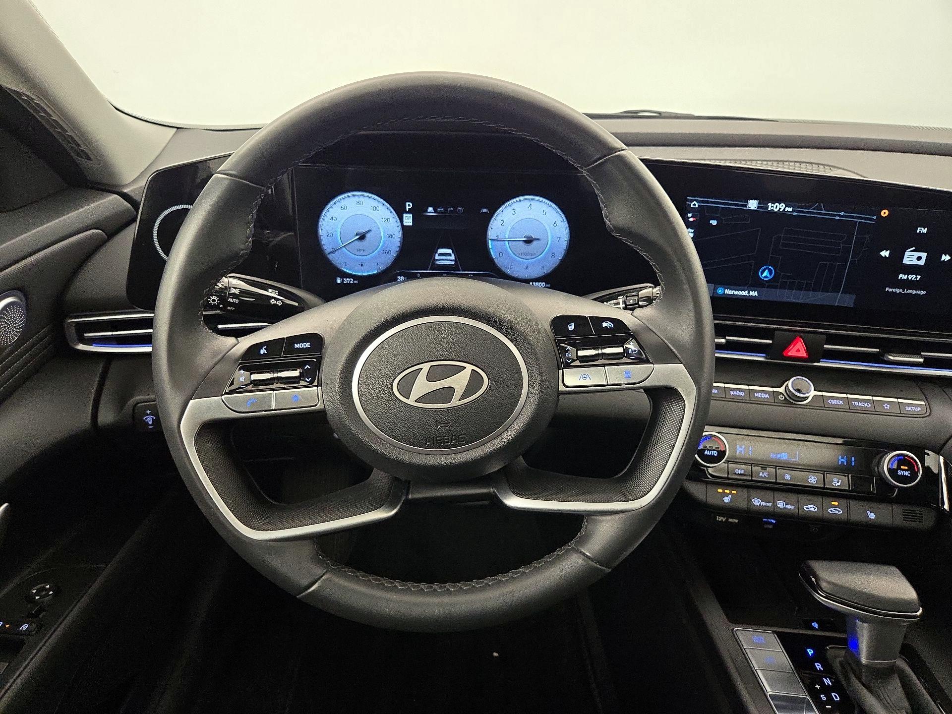 Thumbnail: 2025 Hyundai Elantra - 10