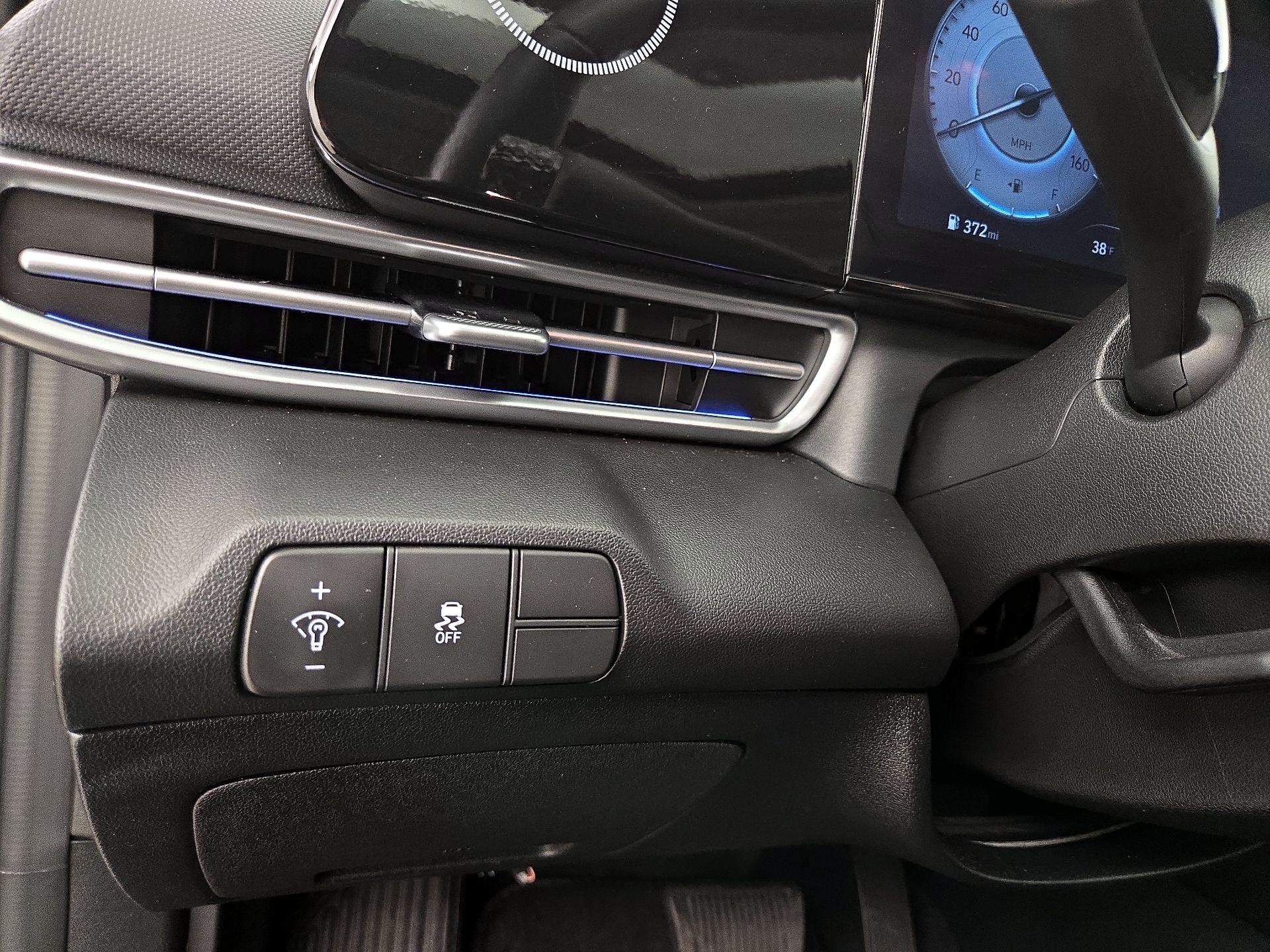 Thumbnail: 2025 Hyundai Elantra - 13