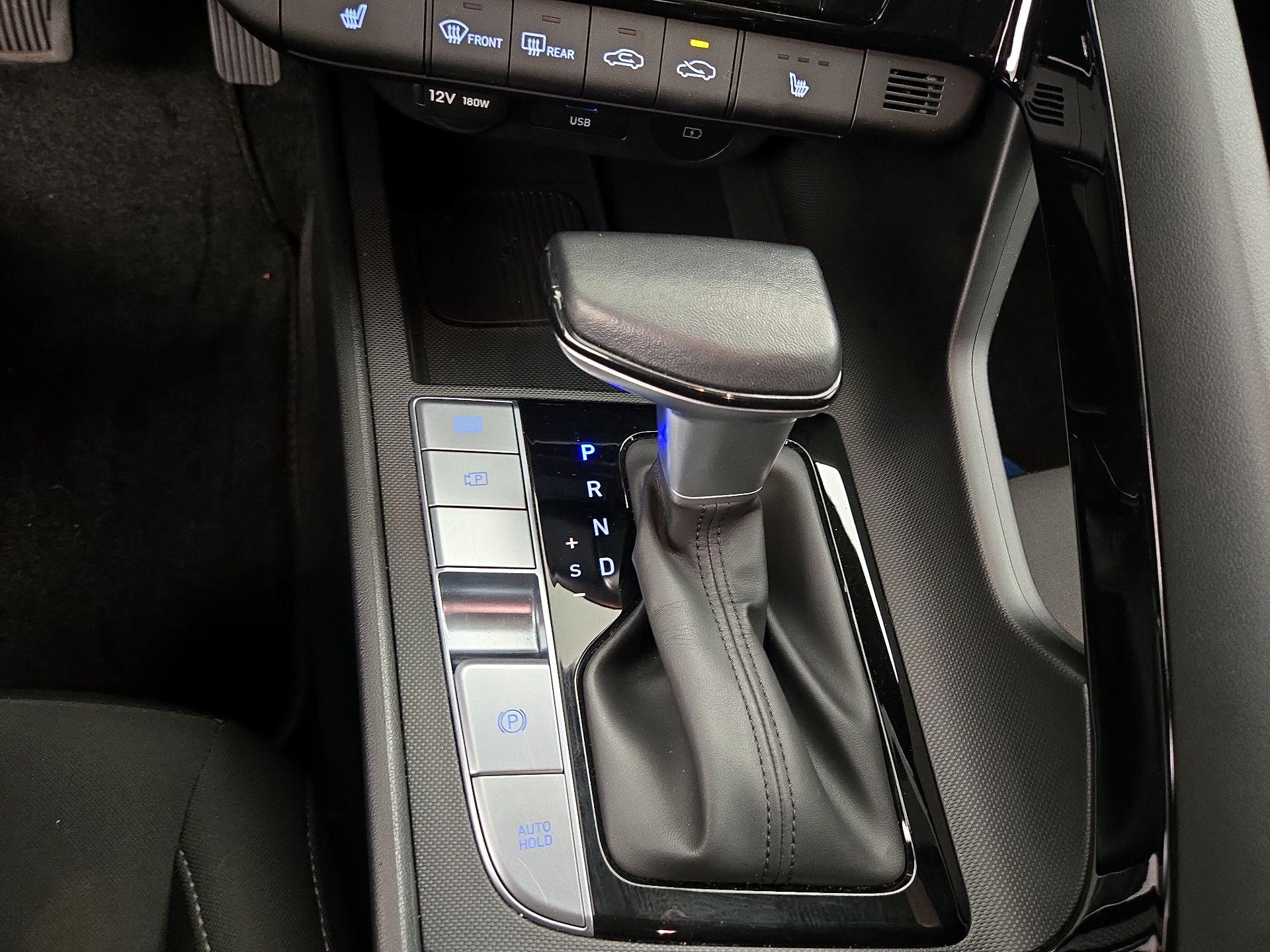 Thumbnail: 2025 Hyundai Elantra - 18