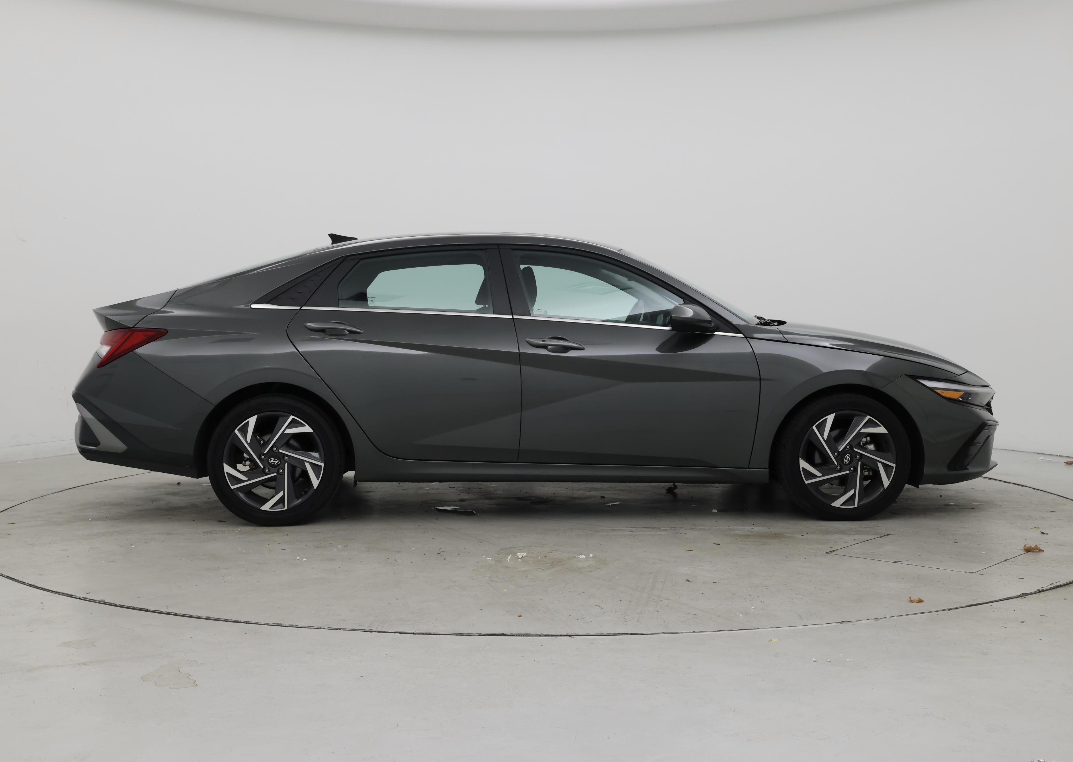 Thumbnail: 2025 Hyundai Elantra - 7