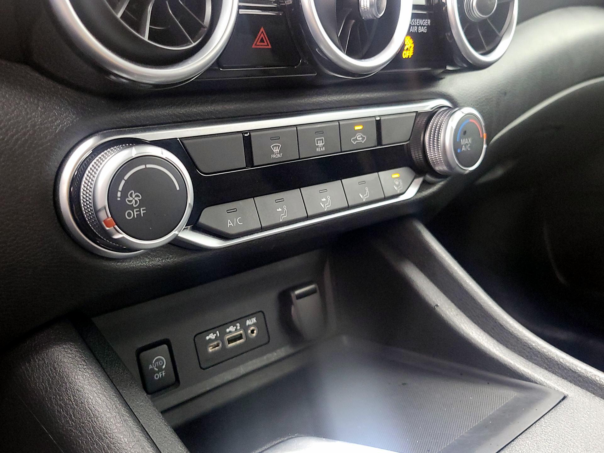 Thumbnail: 2024 Nissan Sentra - 16