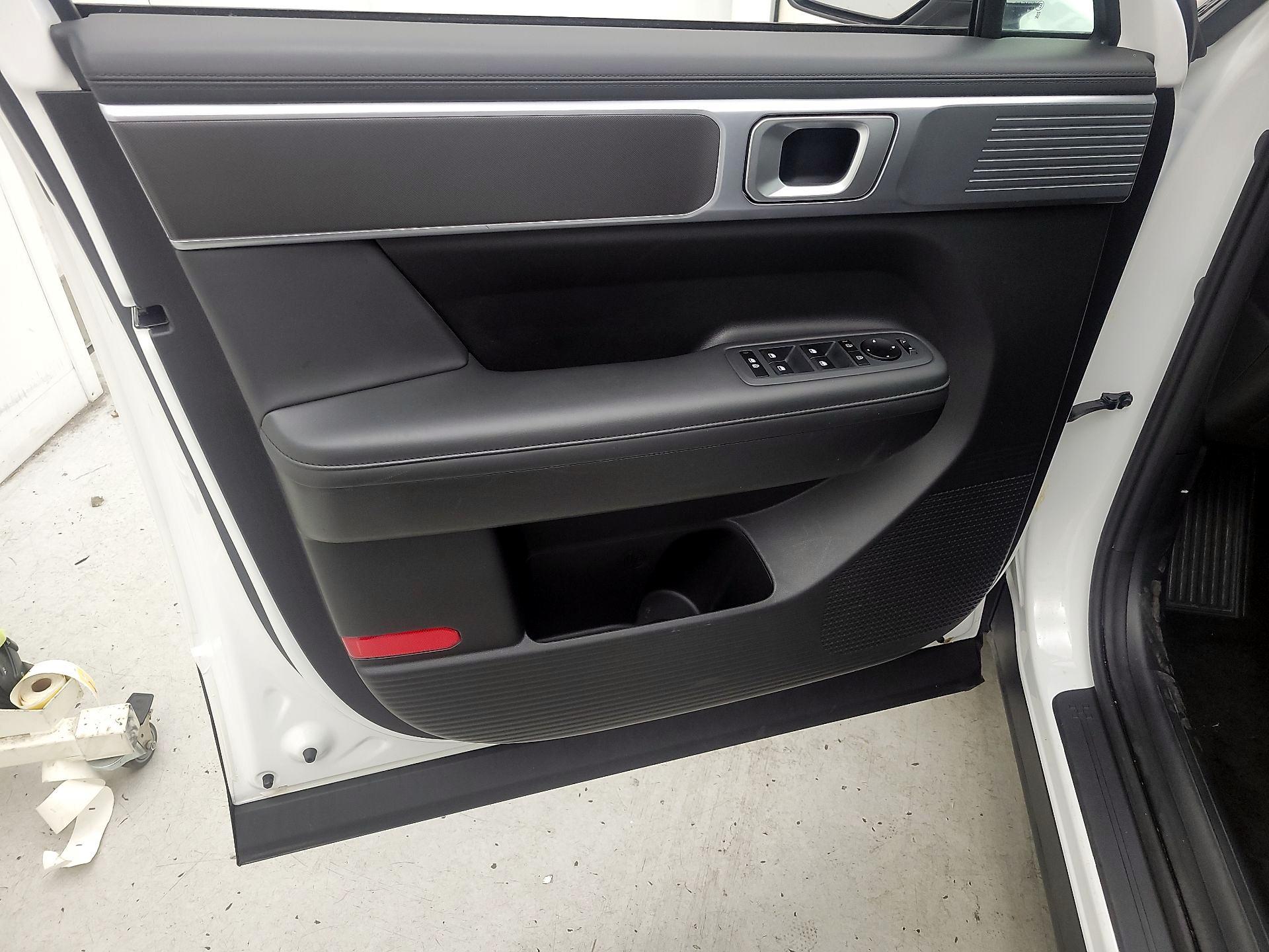 Thumbnail: 2025 Hyundai Santa Fe - 12