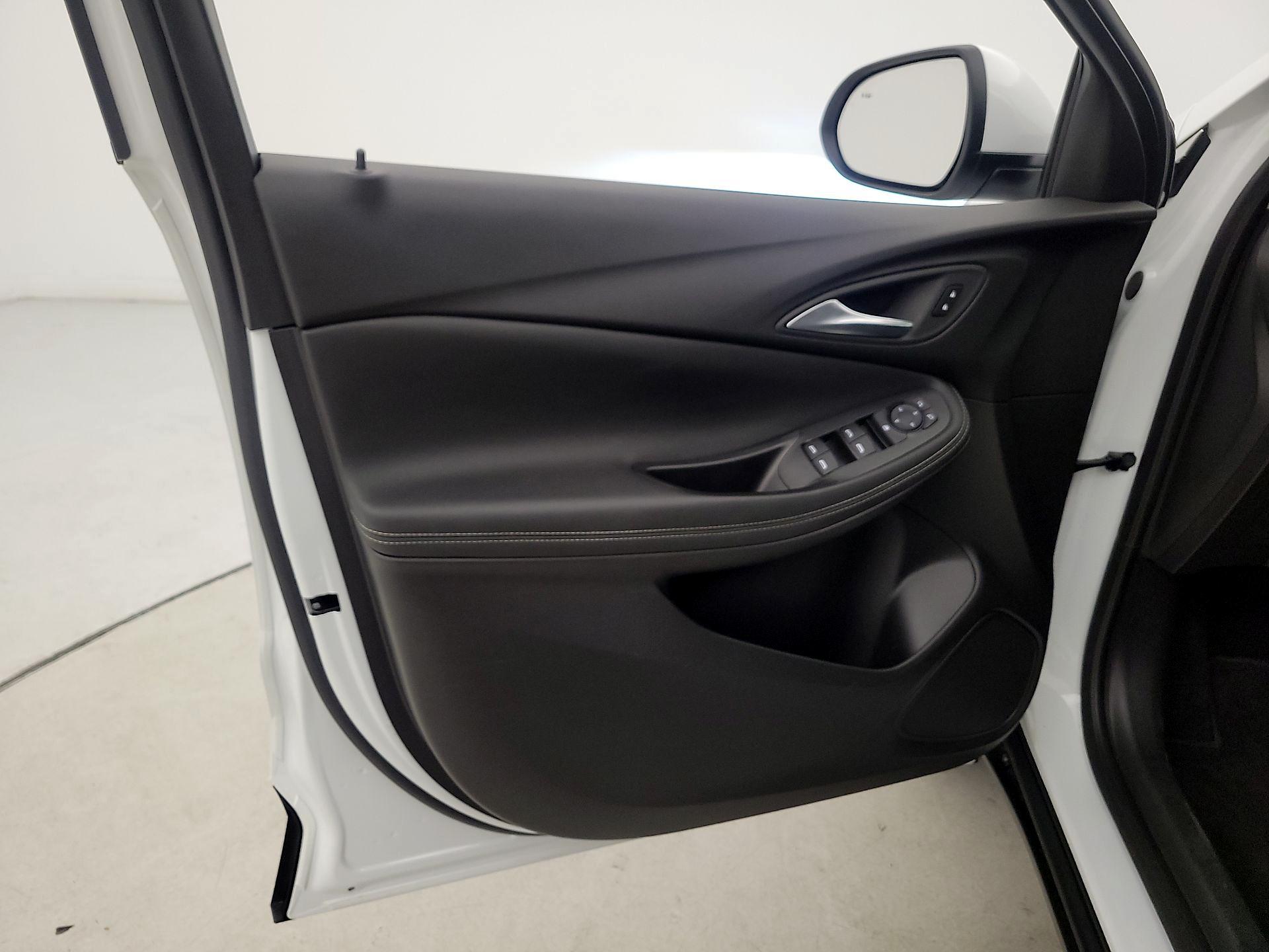 Thumbnail: 2025 Buick Encore GX - 12