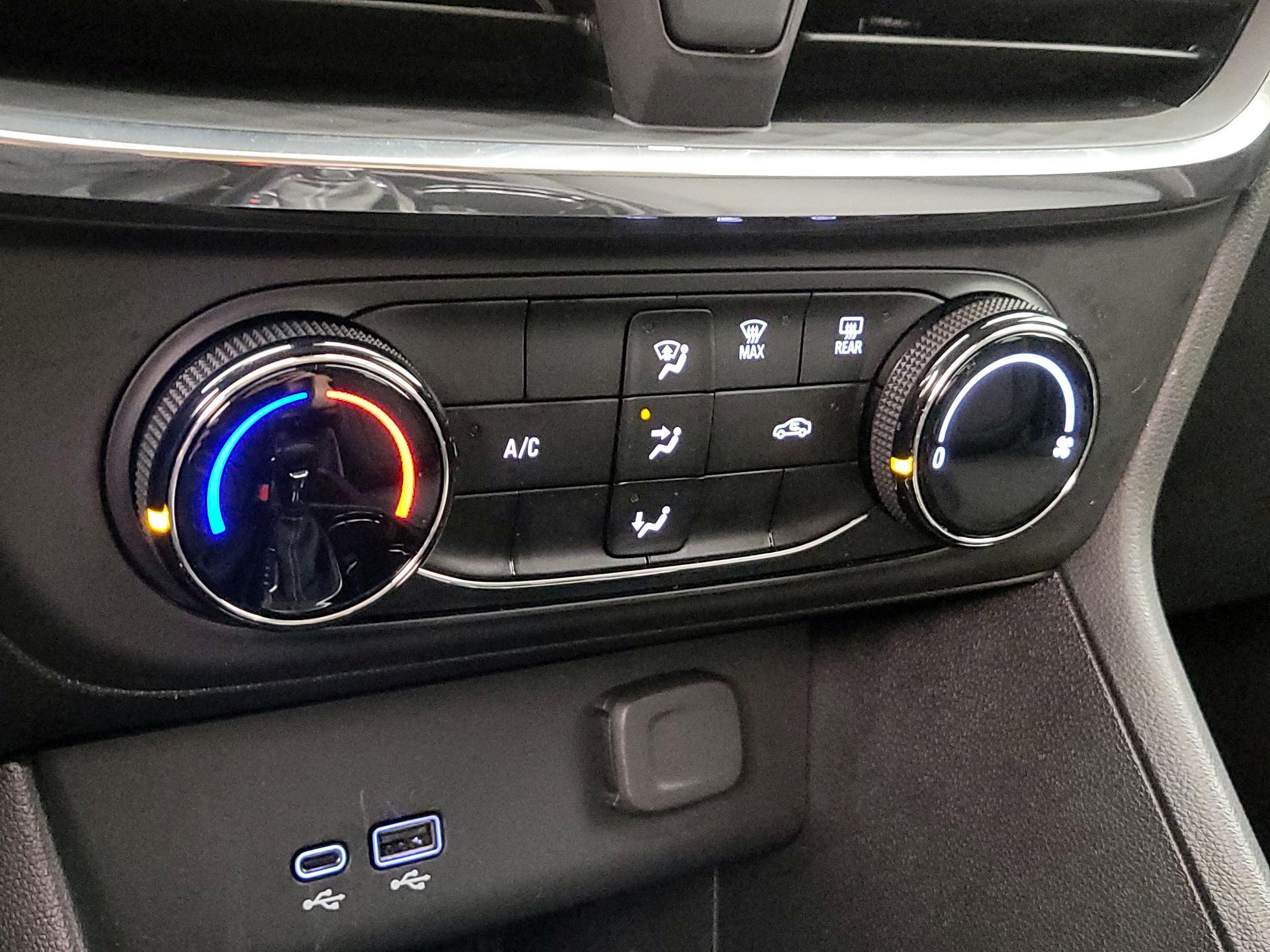 Thumbnail: 2025 Buick Encore GX - 16