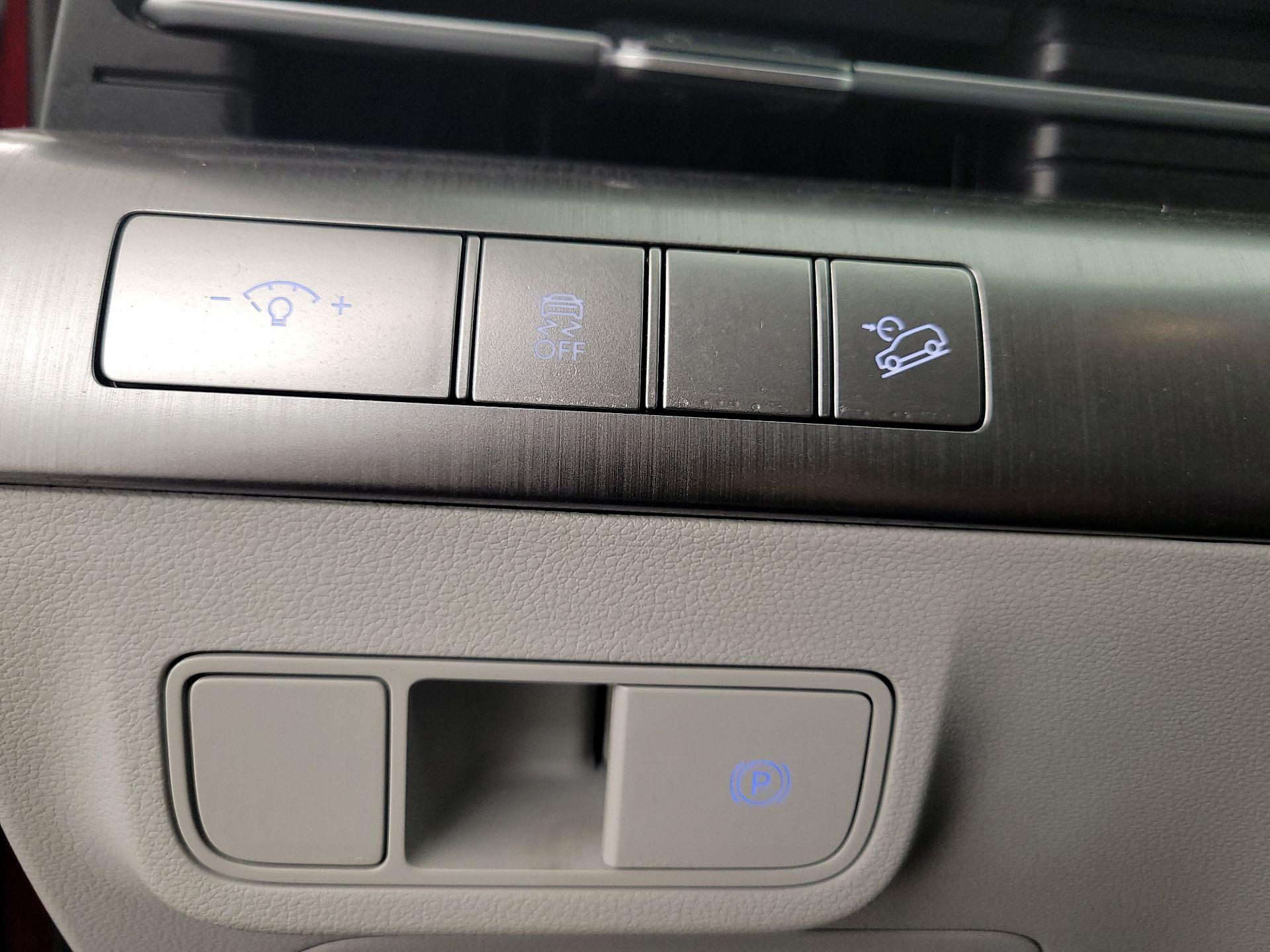 Thumbnail: 2025 Hyundai Kona - 13