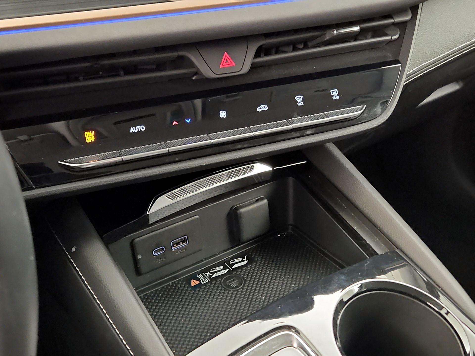 Thumbnail: 2024 Buick Envision - 17