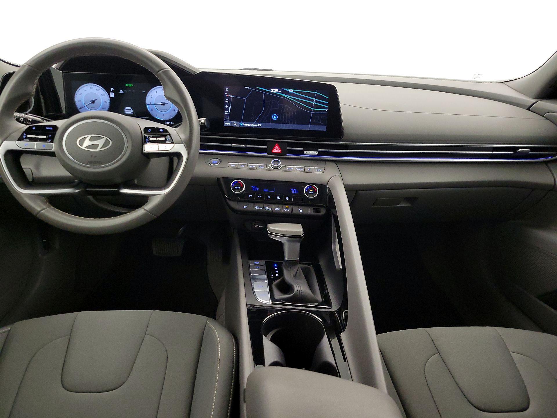 Thumbnail: 2025 Hyundai Elantra - 9