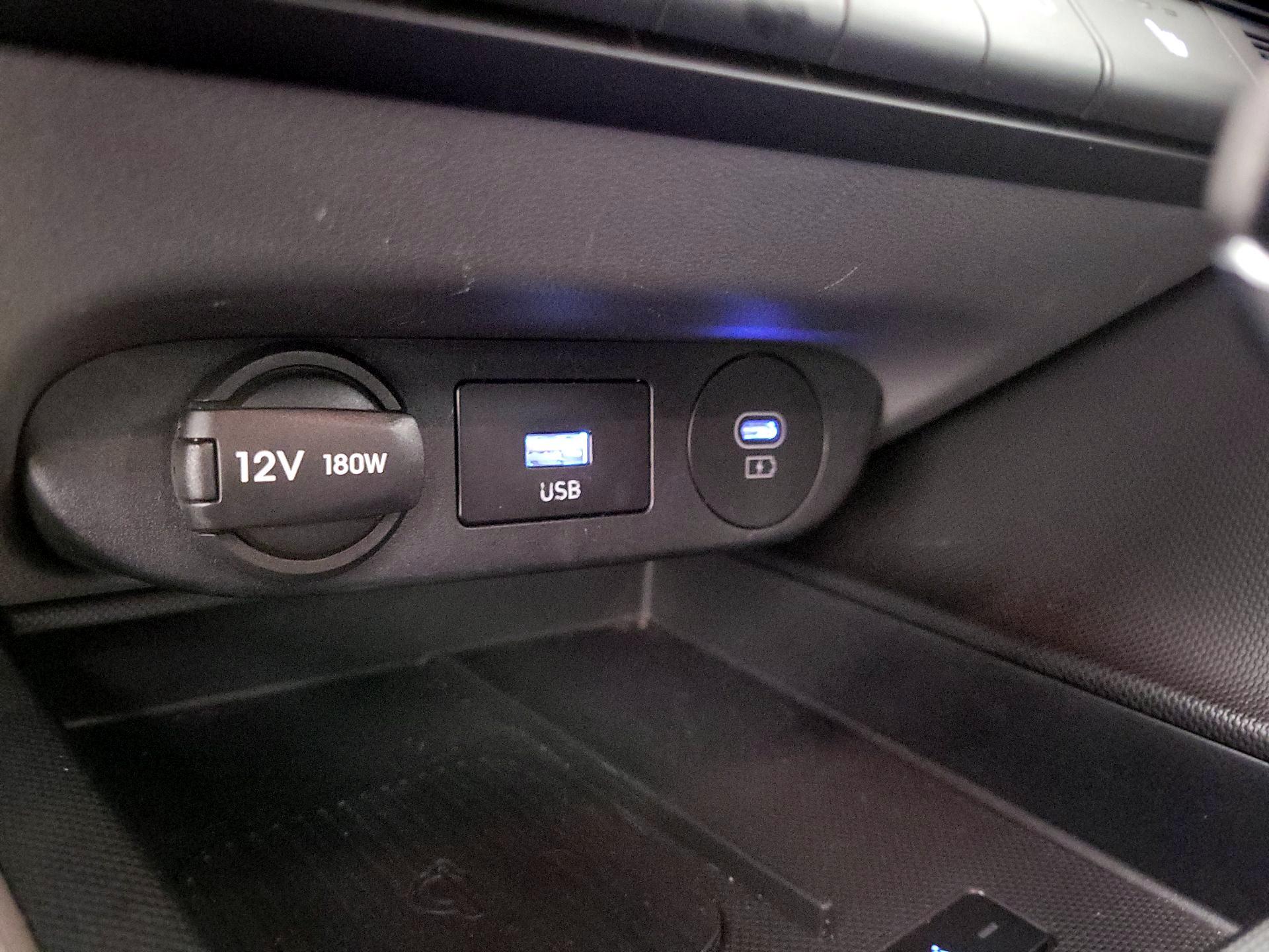 Thumbnail: 2025 Hyundai Elantra - 19