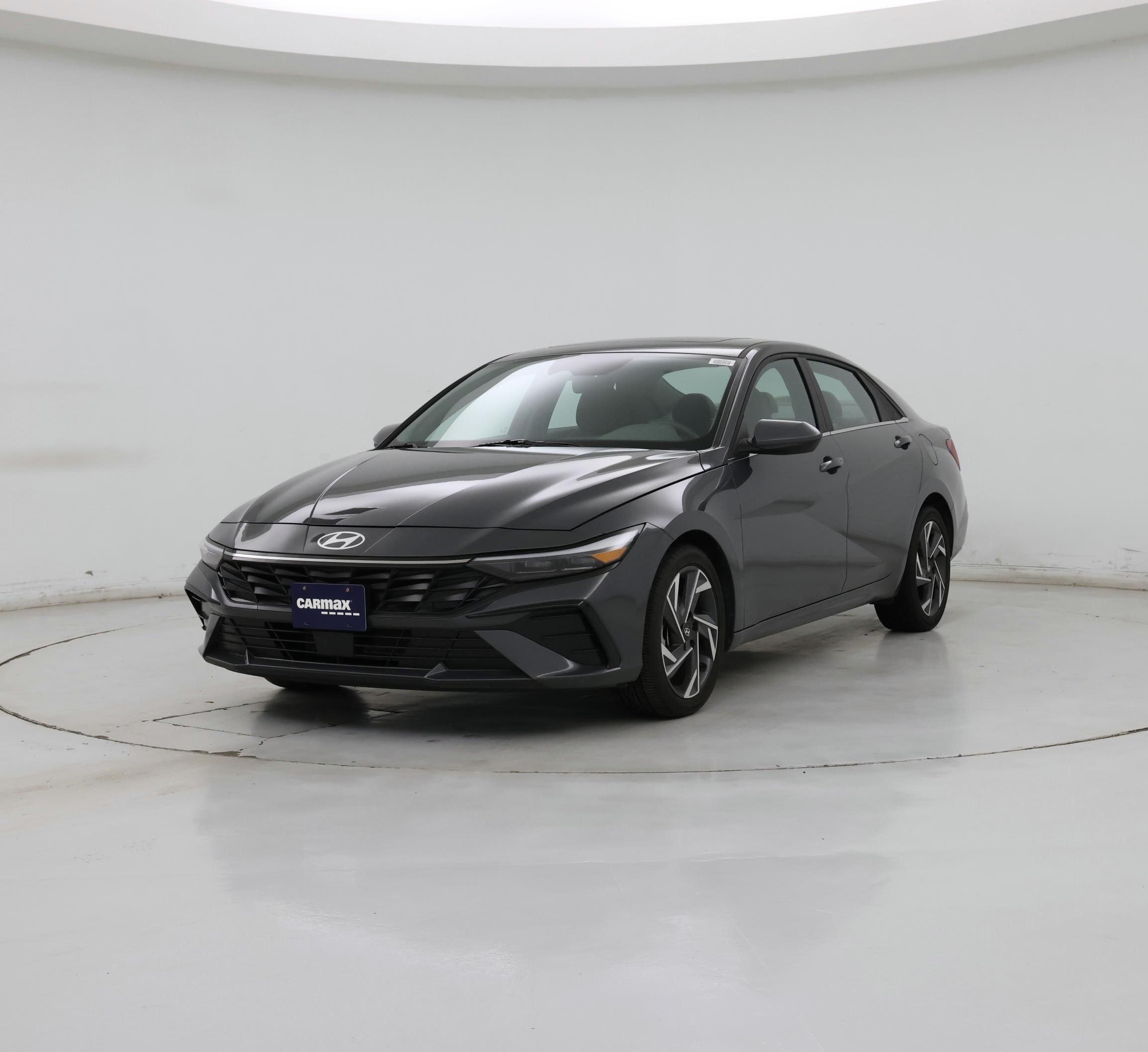 Thumbnail: 2025 Hyundai Elantra - 4