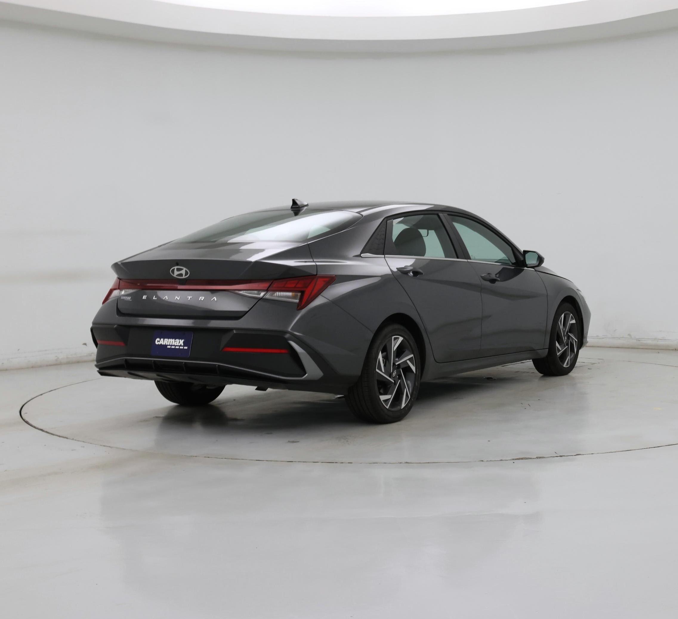 Thumbnail: 2025 Hyundai Elantra - 8