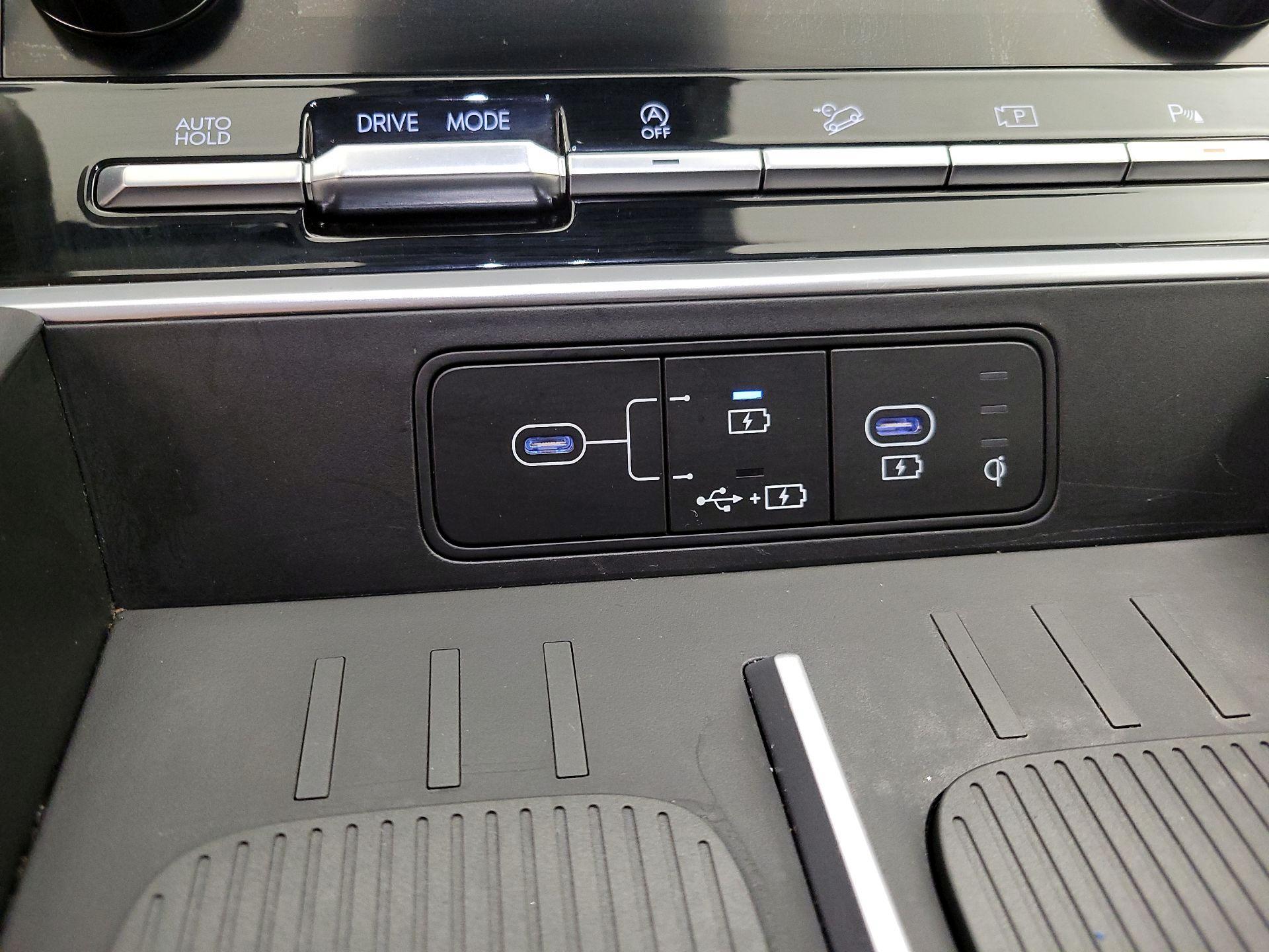 Thumbnail: 2025 Hyundai Santa Fe - 18