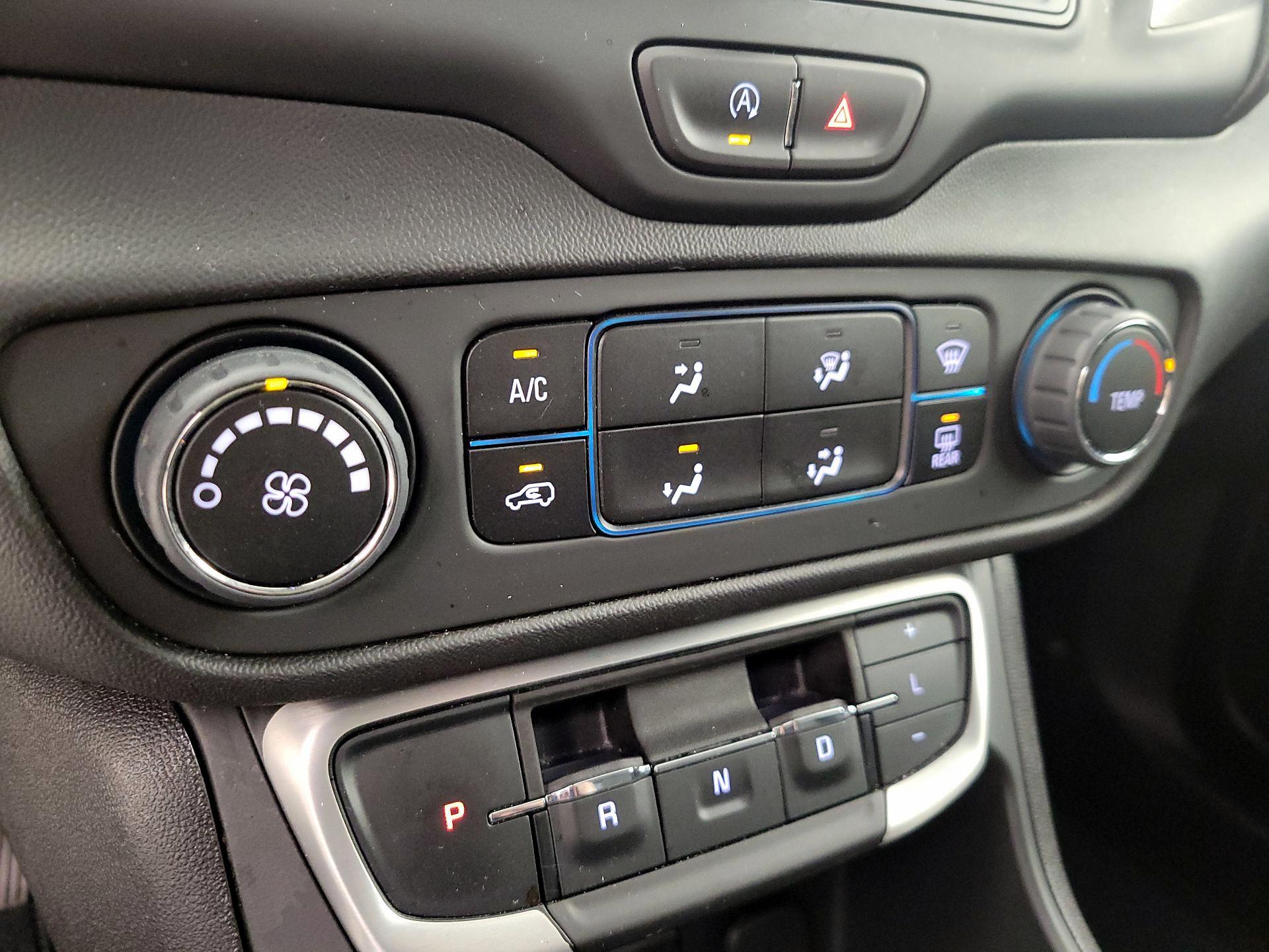 Thumbnail: 2024 GMC Terrain - 16