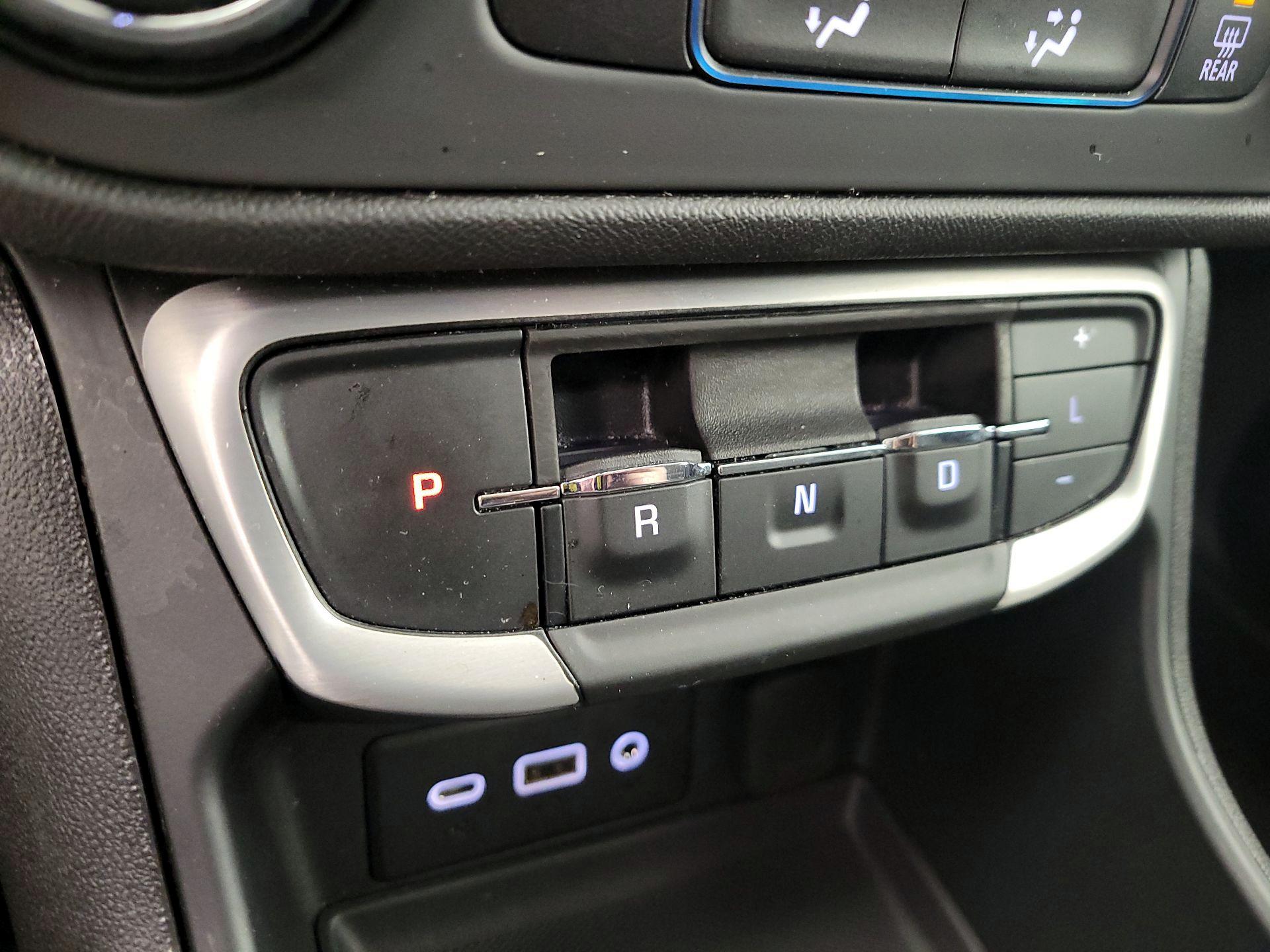 Thumbnail: 2024 GMC Terrain - 17