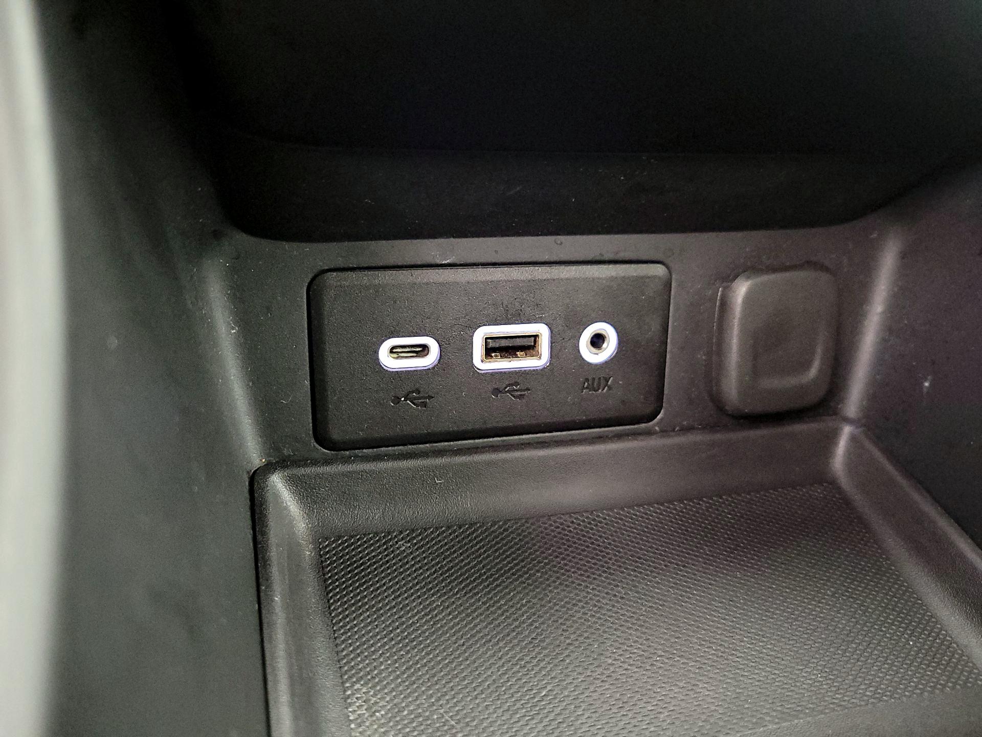 Thumbnail: 2024 GMC Terrain - 18