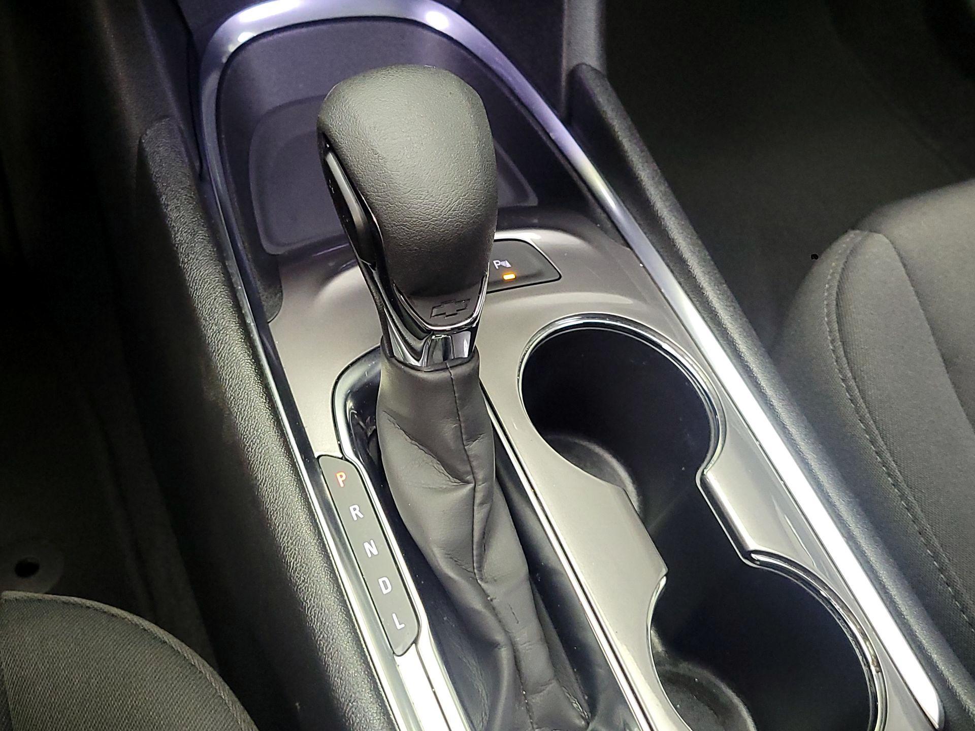 Thumbnail: 2024 Chevrolet Malibu - 17