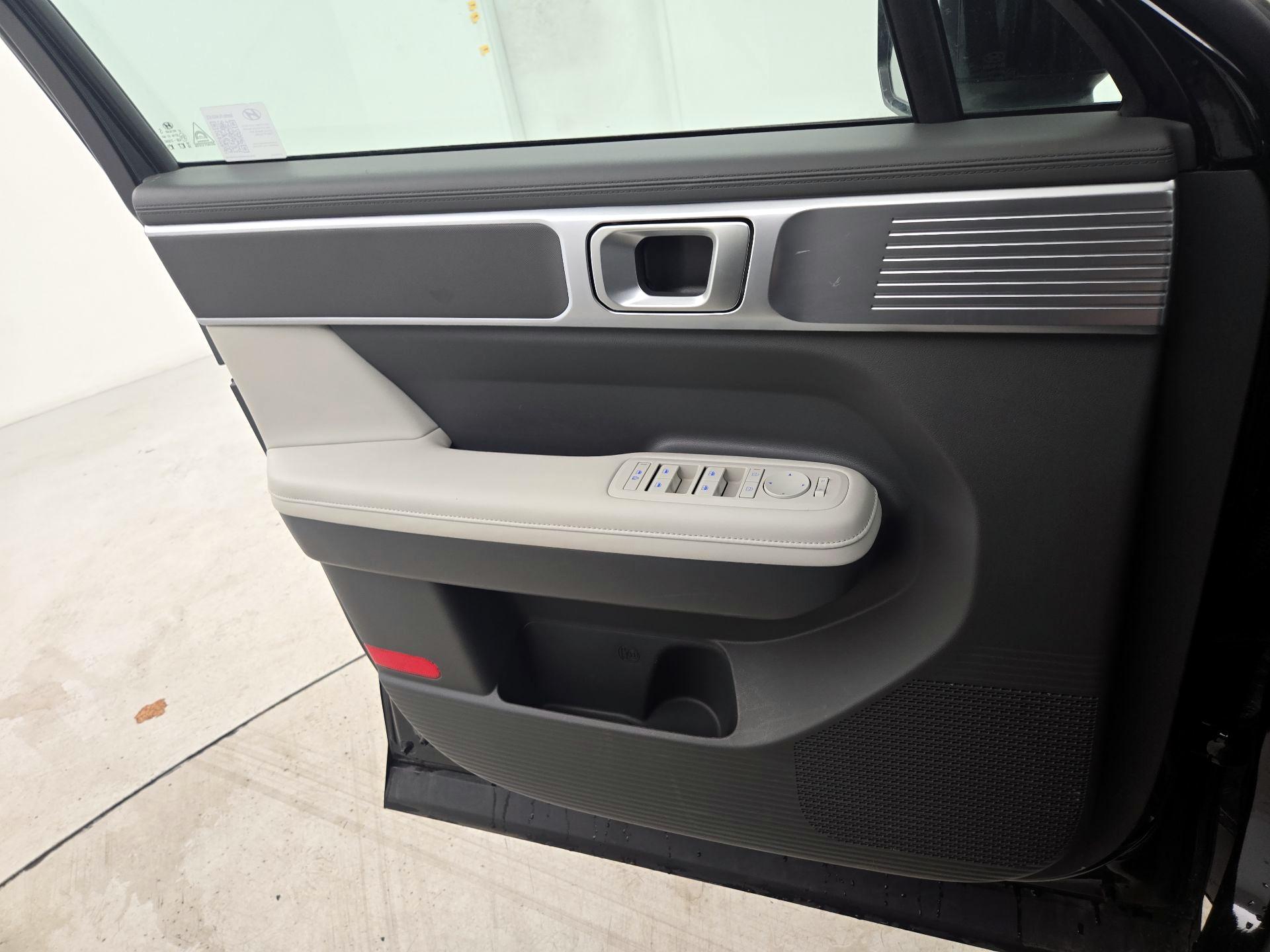 Thumbnail: 2025 Hyundai Santa Fe - 12