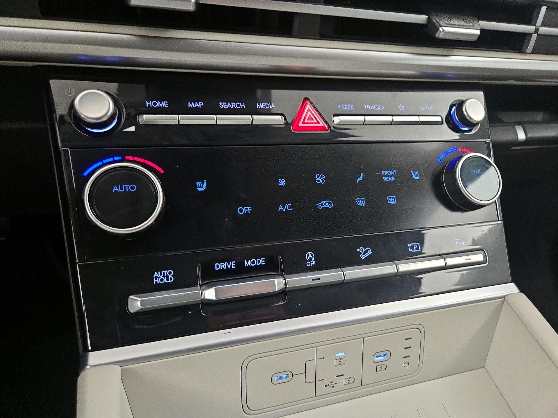 Thumbnail: 2025 Hyundai Santa Fe - 16