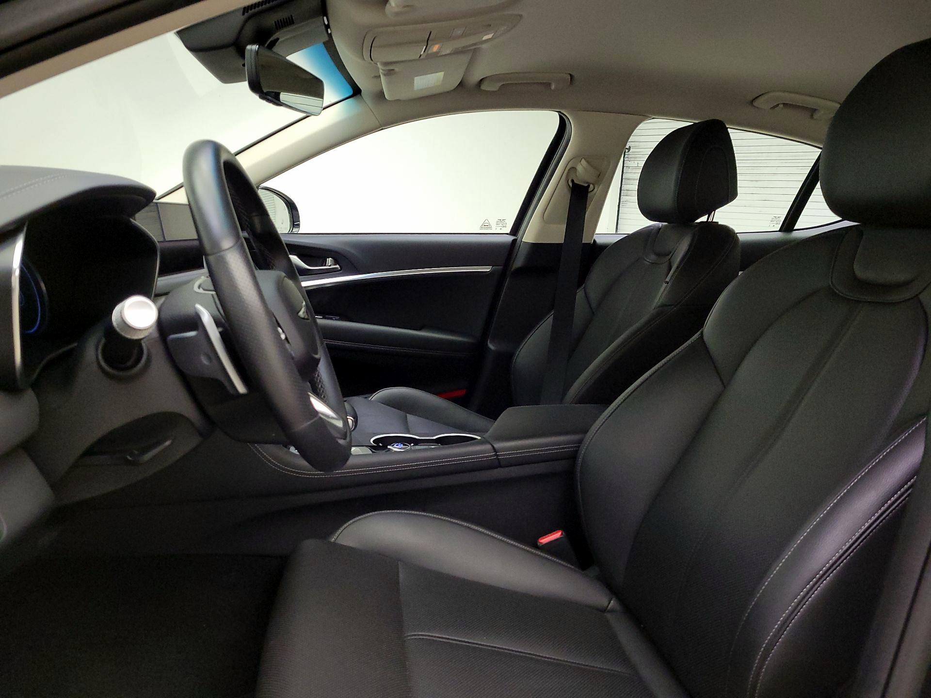 Thumbnail: 2025 Genesis G70 - 11