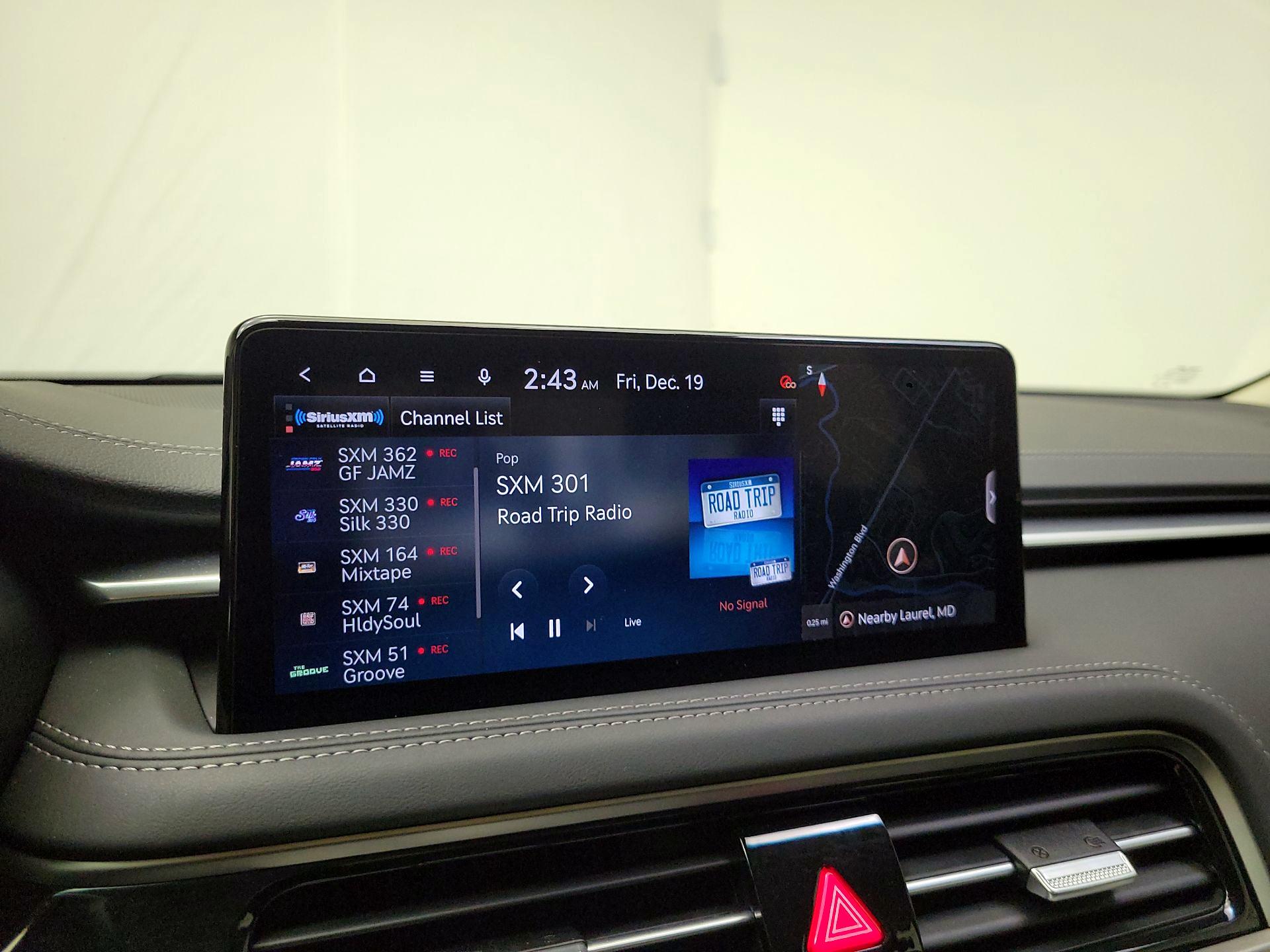 Thumbnail: 2025 Genesis G70 - 16