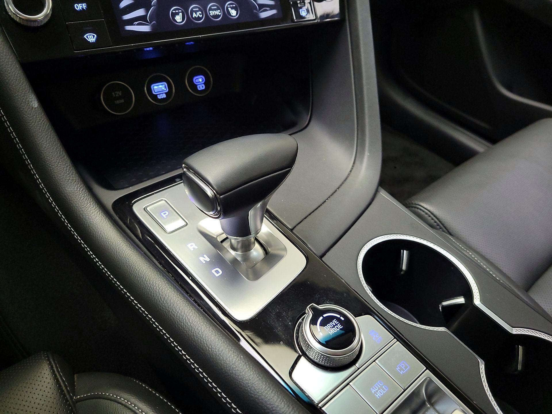 Thumbnail: 2025 Genesis G70 - 18